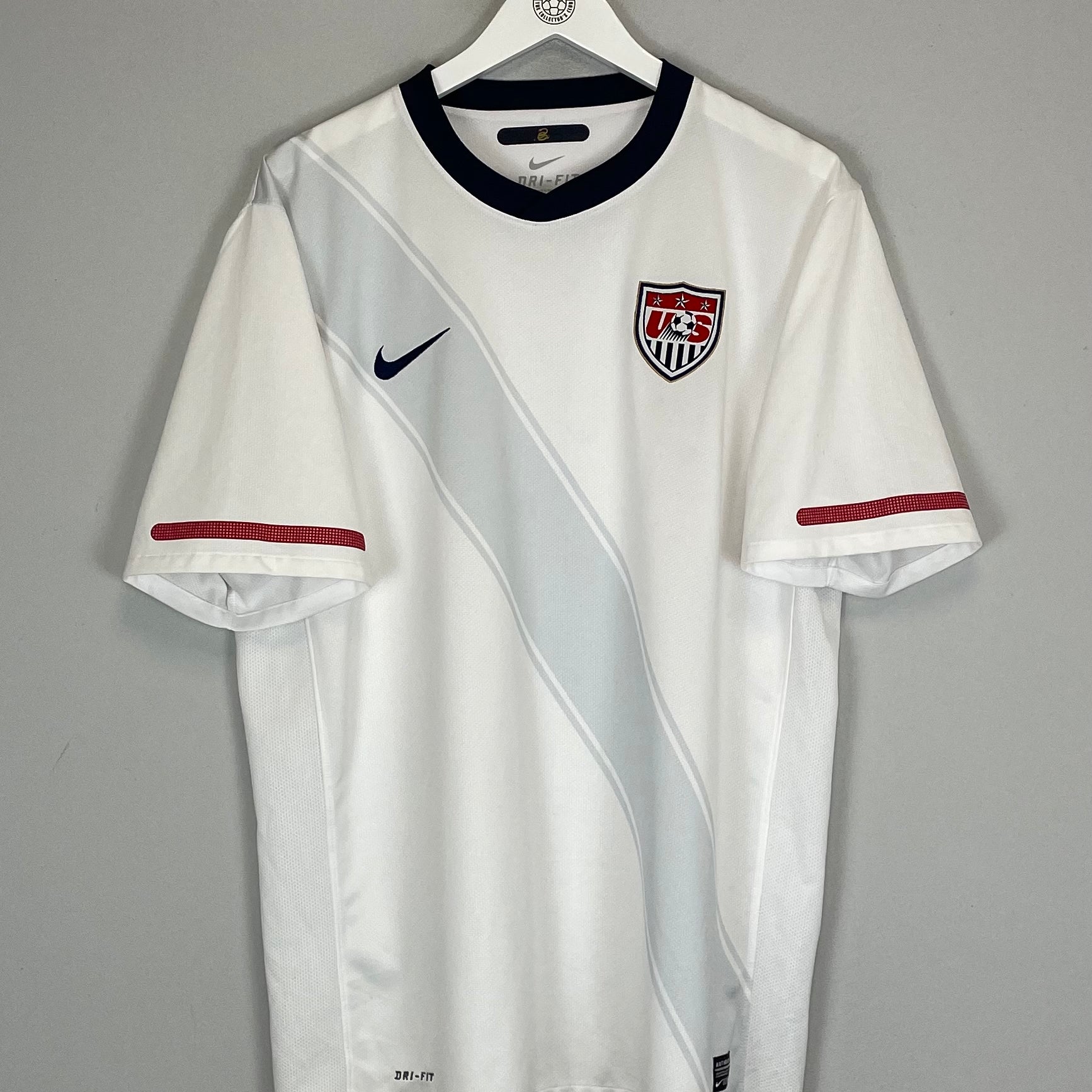 Shop 2010/11 USA HOME SHIRT (XL) NIKE, classic football shirts, vintage football shirts & retro soccer jerseys at Cult Kits