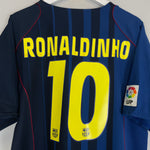 Shop 2004/05 BARCELONA RONALDINHO #10 AWAY SHIRT (XL) NIKE, classic football shirts, vintage football shirts & retro soccer jerseys at Cult Kits