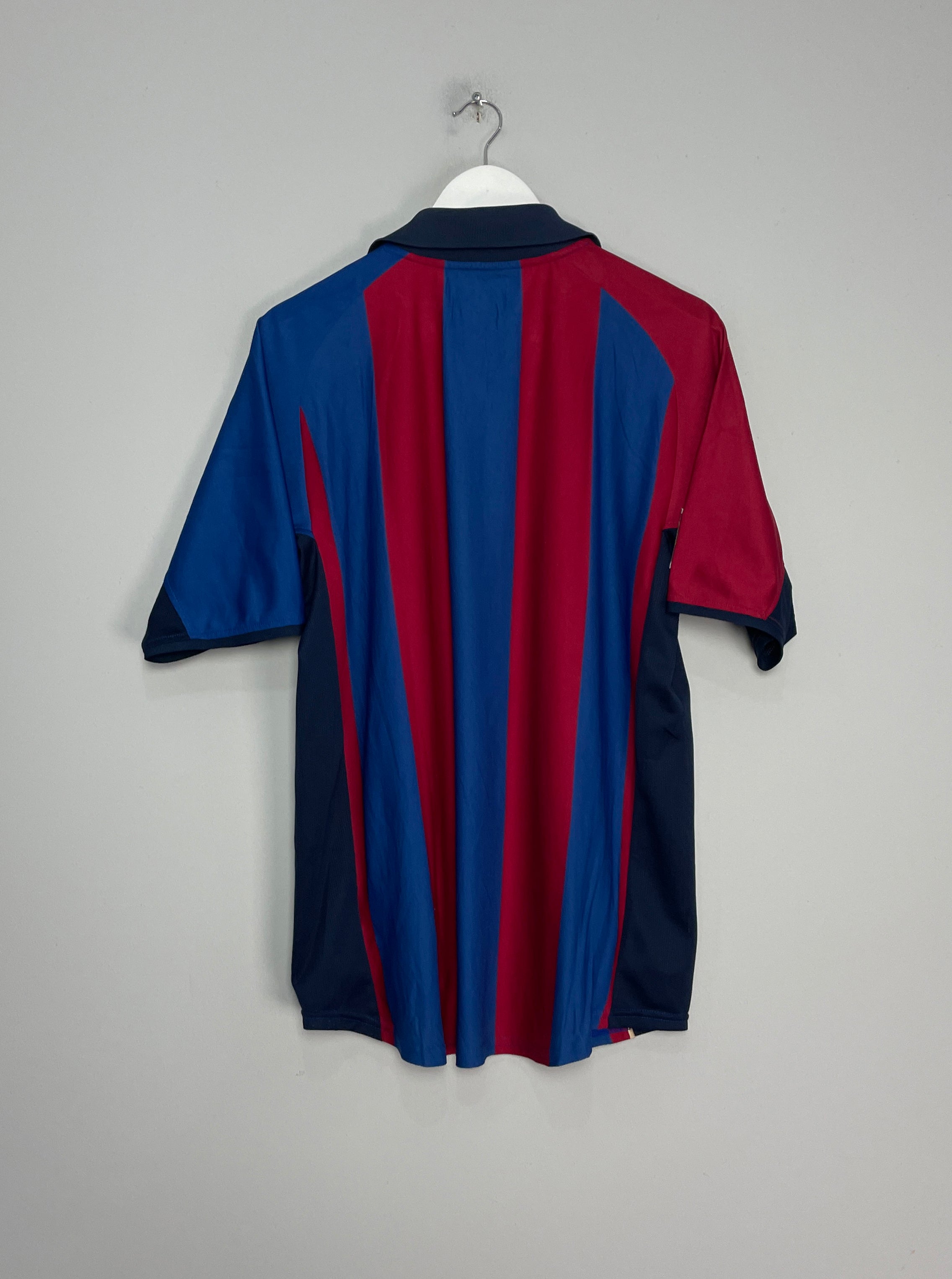 Shop 2001/02 BARCELONA HOME SHIRT (L) NIKE, classic football shirts, vintage football shirts & retro soccer jerseys at Cult Kits
