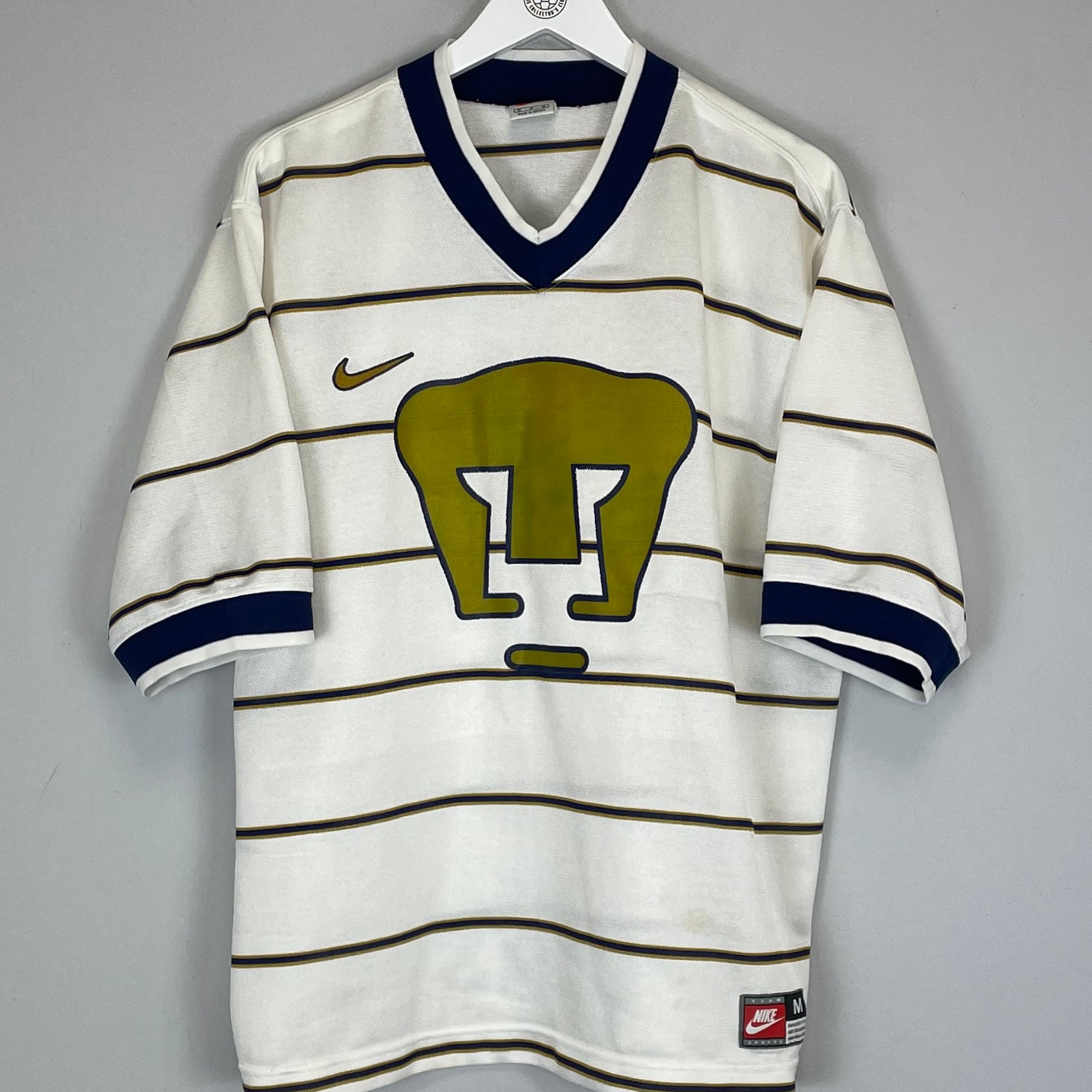 Shop 1997/98 UNAM PUMAS HOME SHIRT (M) NIKE, classic football shirts, vintage football shirts & retro soccer jerseys at Cult Kits
