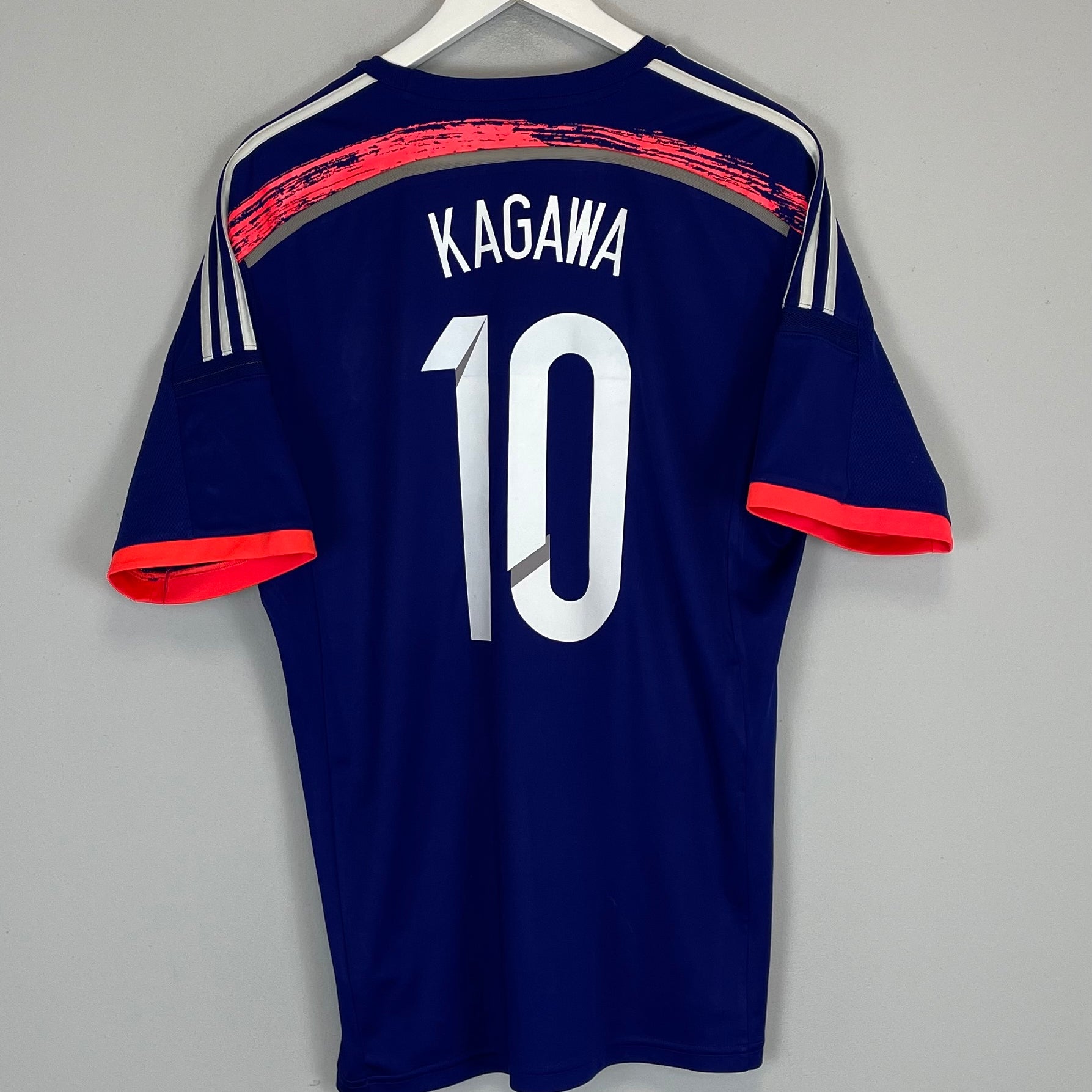 Shop 2014/15 JAPAN KAGAWA #10 HOME SHIRT (L) ADIDAS, classic football shirts, vintage football shirts & retro soccer jerseys at Cult Kits