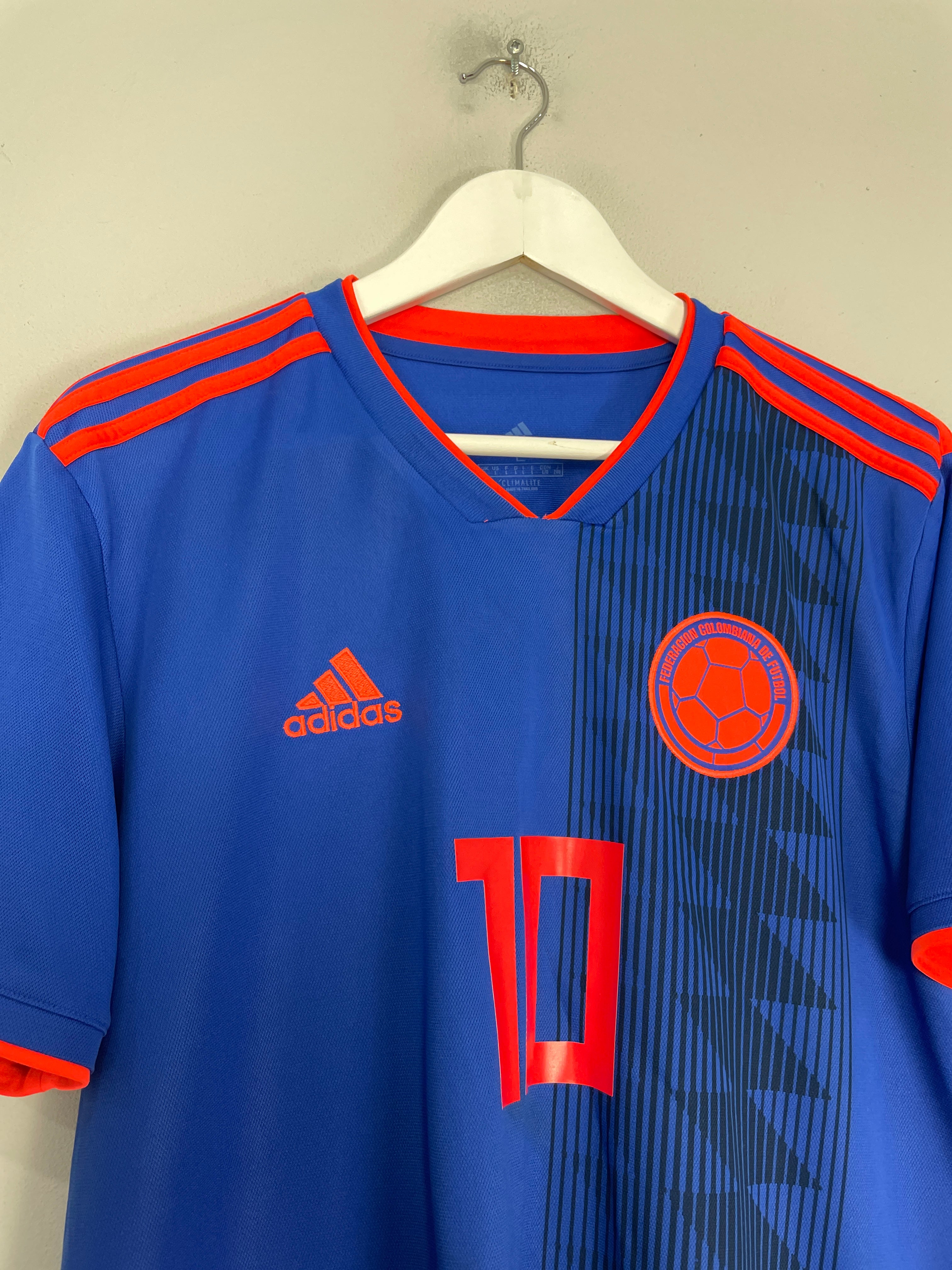 Shop 2018/19 COLOMBIA JAMES #10 AWAY SHIRT (L) ADIDAS, classic football shirts, vintage football shirts & retro soccer jerseys at Cult Kits