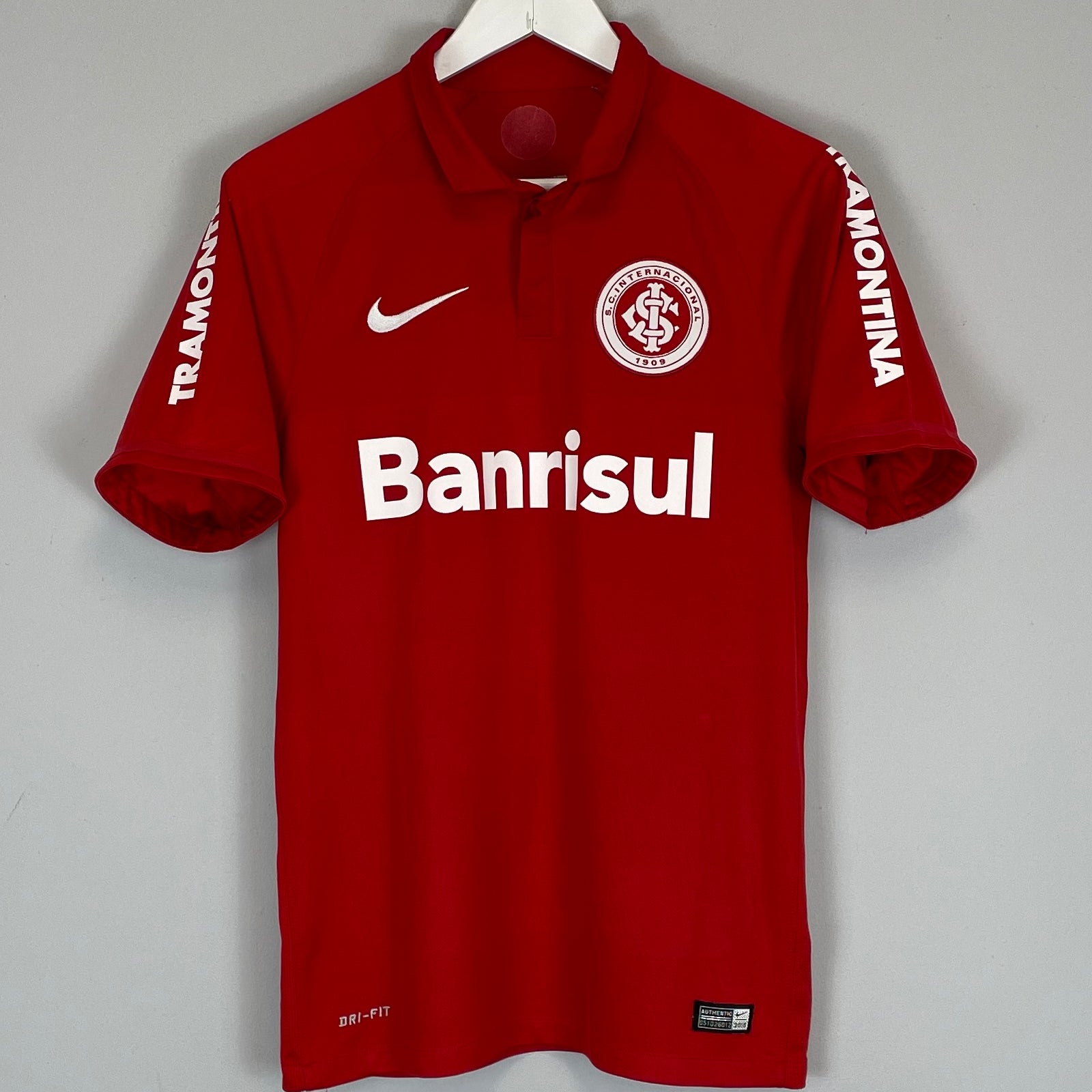 Shop 2015/16 INTERNACIONAL L.RENE #10 HOME SHIRT (S) NIKE, classic football shirts, vintage football shirts & retro soccer jerseys at Cult Kits