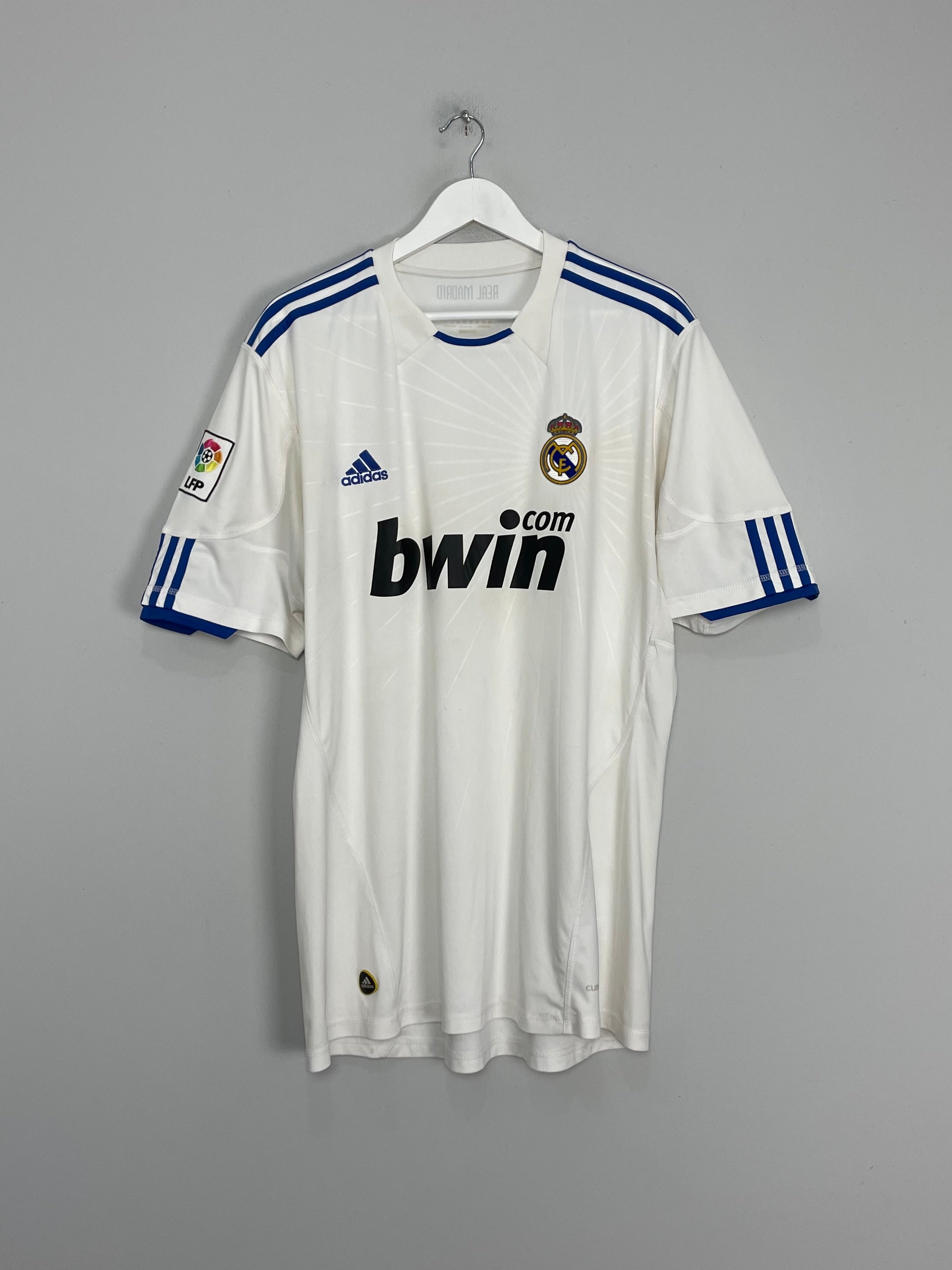 CULT KITS 2010 11 REAL MADRID HOME SHIRT XL ADIDAS Cult Kits