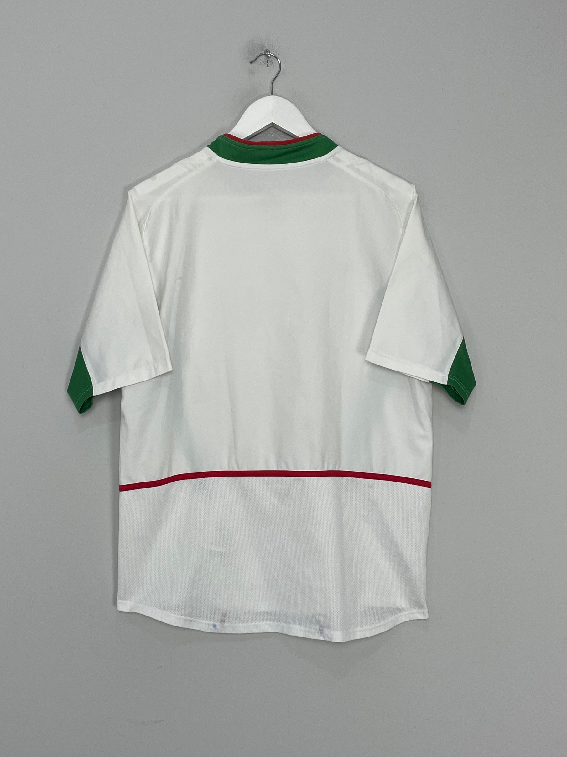 Shop 2003/04 MEXICO AWAY SHIRT (M) NIKE, classic football shirts, vintage football shirts & retro soccer jerseys at Cult Kits