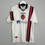 Shop 1997/00 NOTTINGHAM FOREST AWAY SHIRT (L) UMBRO, classic football shirts, vintage football shirts & retro soccer jerseys at Cult Kits