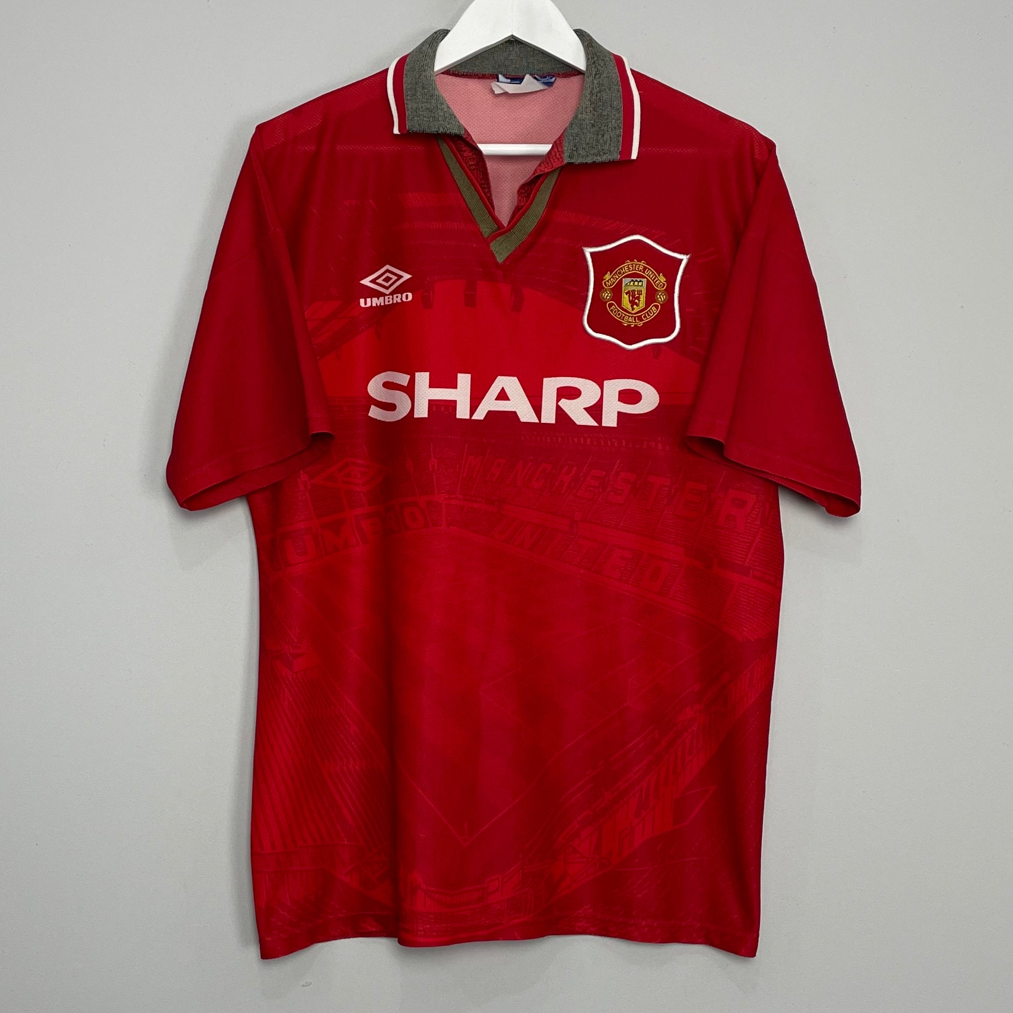 Shop 1994/96 MANCHESTER UNITED HOME SHIRT (M) UMBRO, classic football shirts, vintage football shirts & retro soccer jerseys at Cult Kits