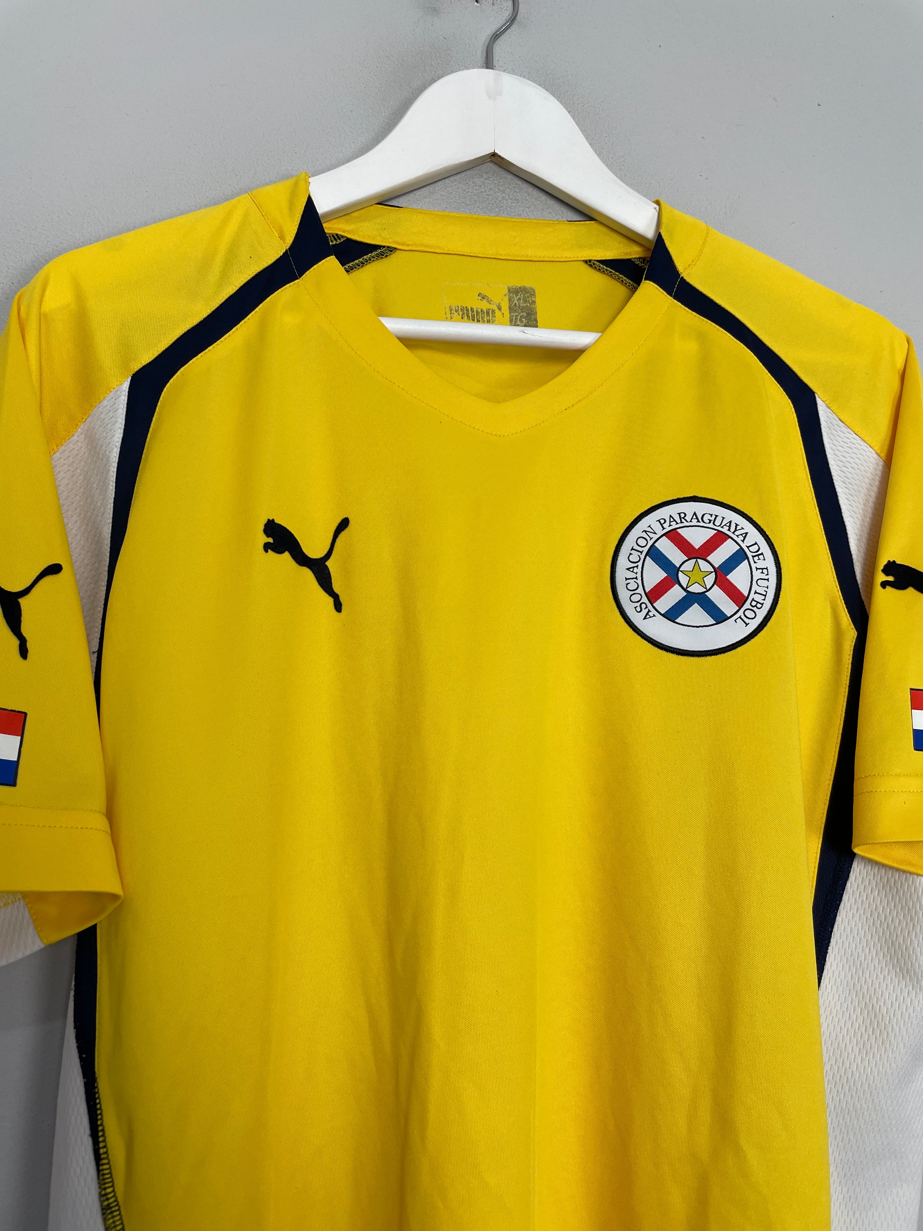 Shop 2004/06 PARAGUAY AWAY SHIRT (XL) PUMA, classic football shirts, vintage football shirts & retro soccer jerseys at Cult Kits
