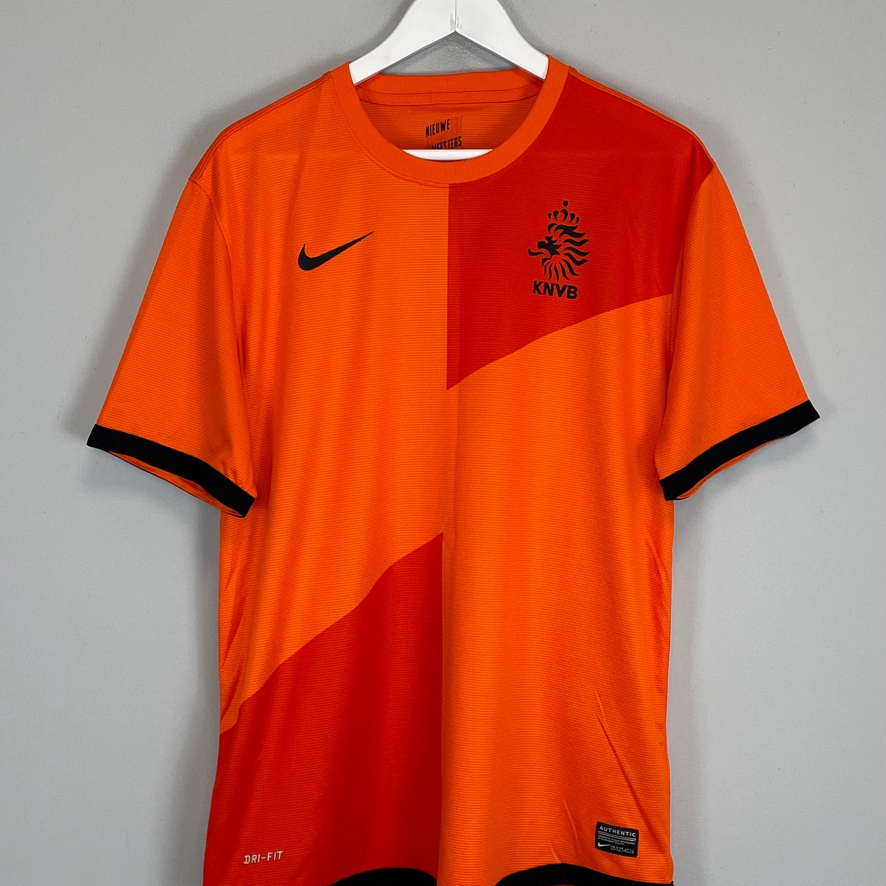 Shop 2012/13 NETHERLANDS HOME SHIRT (L) NIKE, classic football shirts, vintage football shirts & retro soccer jerseys at Cult Kits