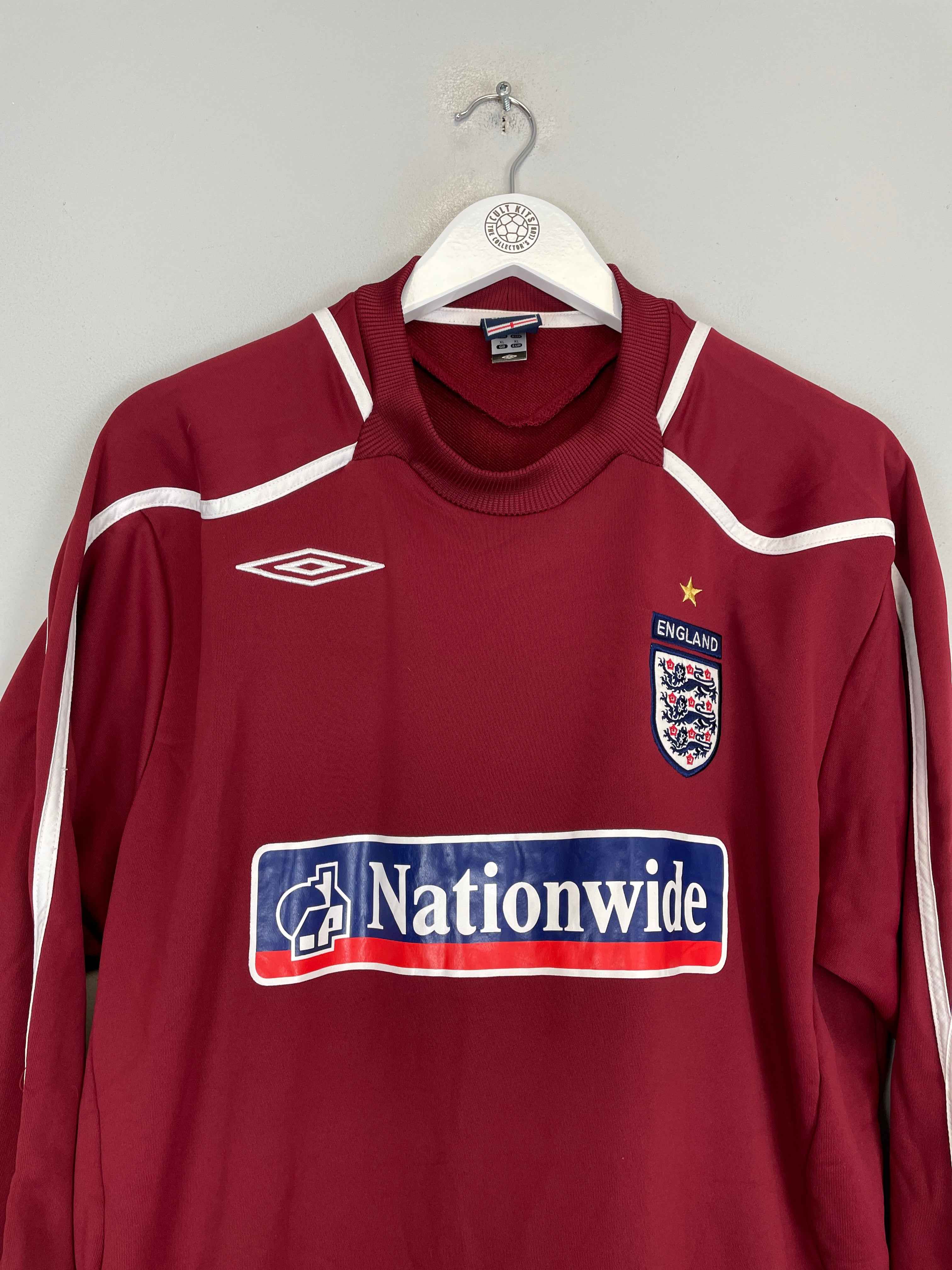 Shop 2007/08 ENGLAND JUMPER (XL) UMBRO, classic football shirts, vintage football shirts & retro soccer jerseys at Cult Kits
