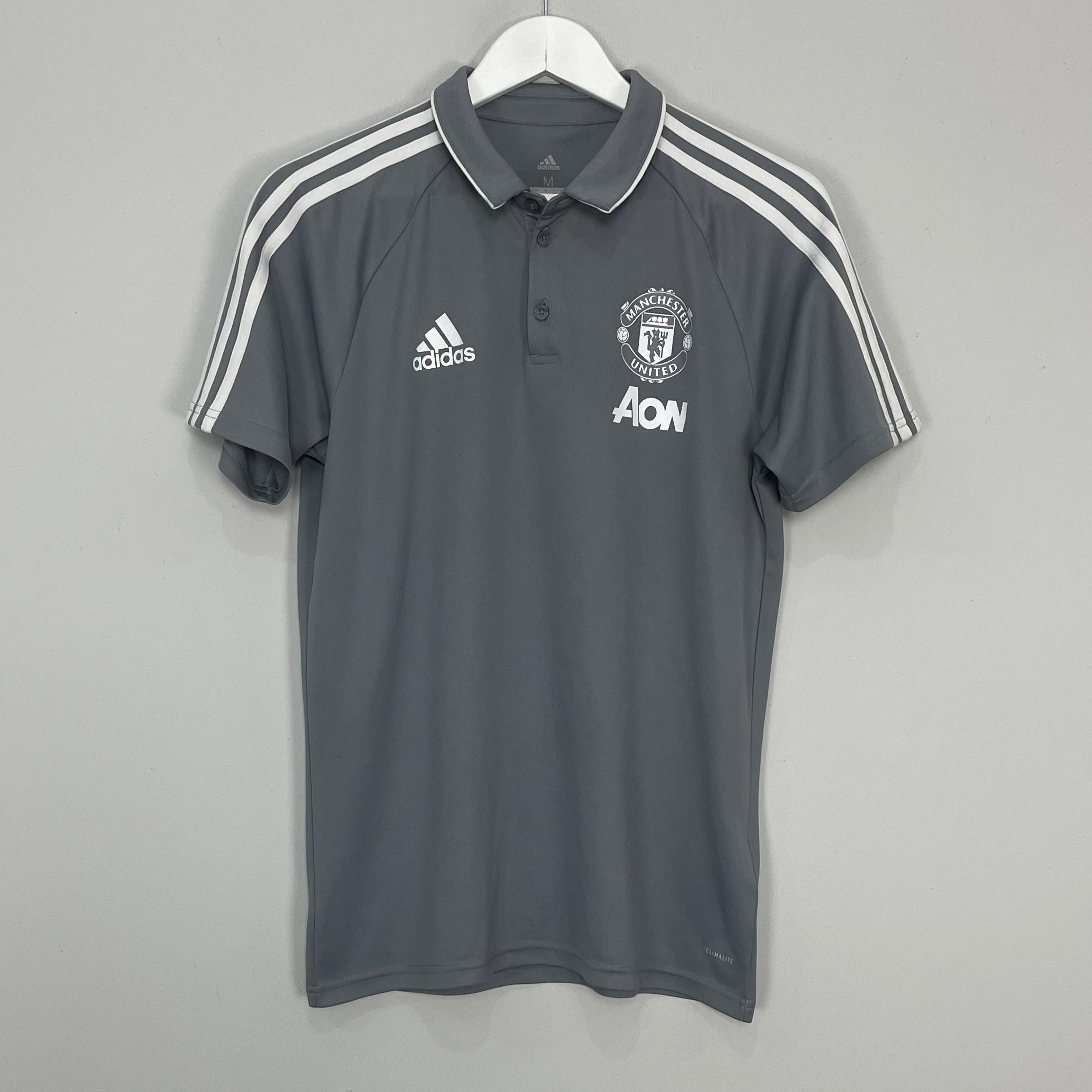 Shop 2017/18 MANCHESTER UNITED POLO SHIRT (M) ADIDAS, classic football shirts, vintage football shirts & retro soccer jerseys at Cult Kits