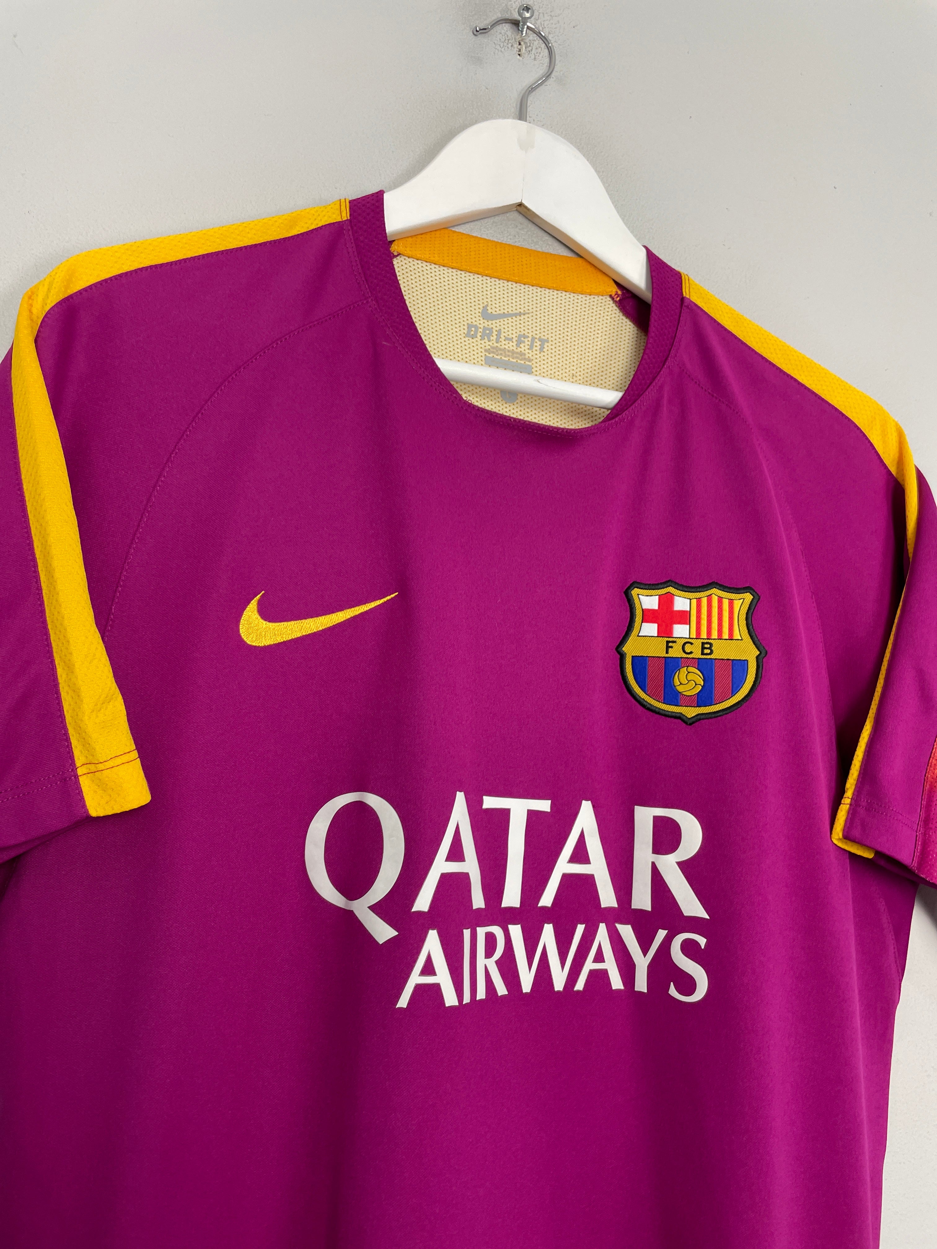 Shop 2015/16 BARCELONA TRAINING SHIRT (L) NIKE, classic football shirts, vintage football shirts & retro soccer jerseys at Cult Kits