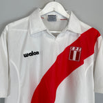 Shop 2002/03 PERU HOME SHIRT (L) WALON, classic football shirts, vintage football shirts & retro soccer jerseys at Cult Kits