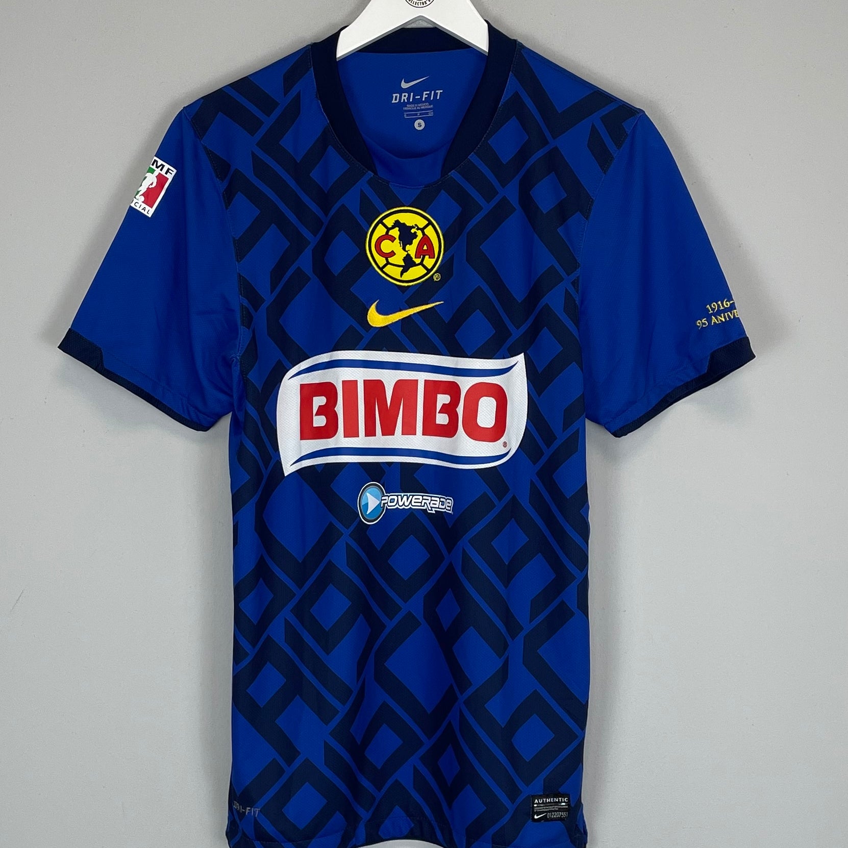 Shop 2010/11 CLUB AMERICA THIRD SHIRT (S) NIKE, classic football shirts, vintage football shirts & retro soccer jerseys at Cult Kits