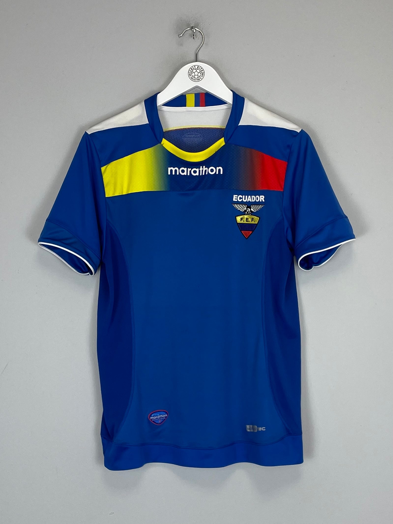 Shop 2011/12 ECUADOR AWAY SHIRT (M) MARATHON, classic football shirts, vintage football shirts & retro soccer jerseys at Cult Kits