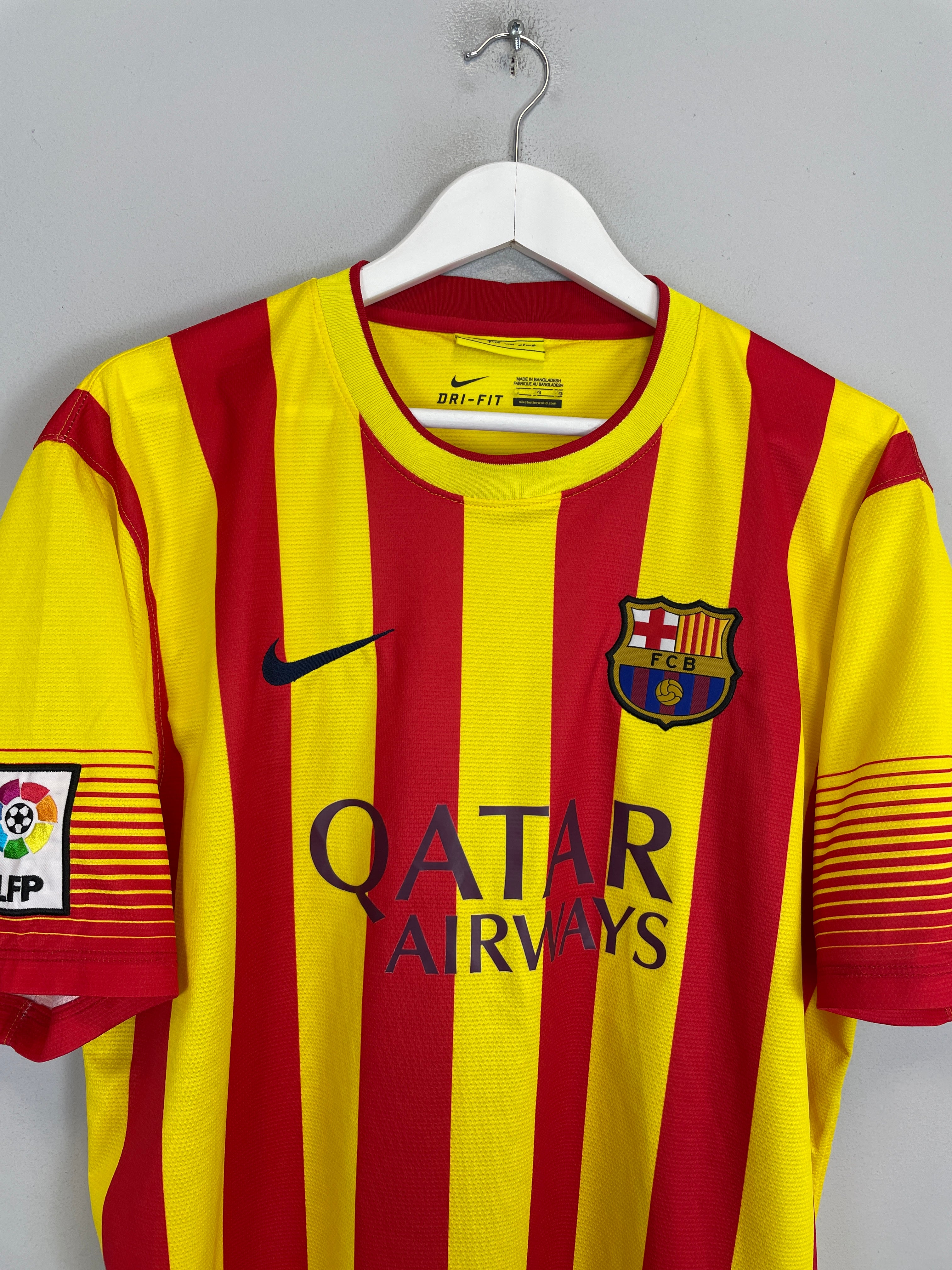 Shop 2013/14 BARCELONA MESSI #10 AWAY SHIRT (L) NIKE, classic football shirts, vintage football shirts & retro soccer jerseys at Cult Kits