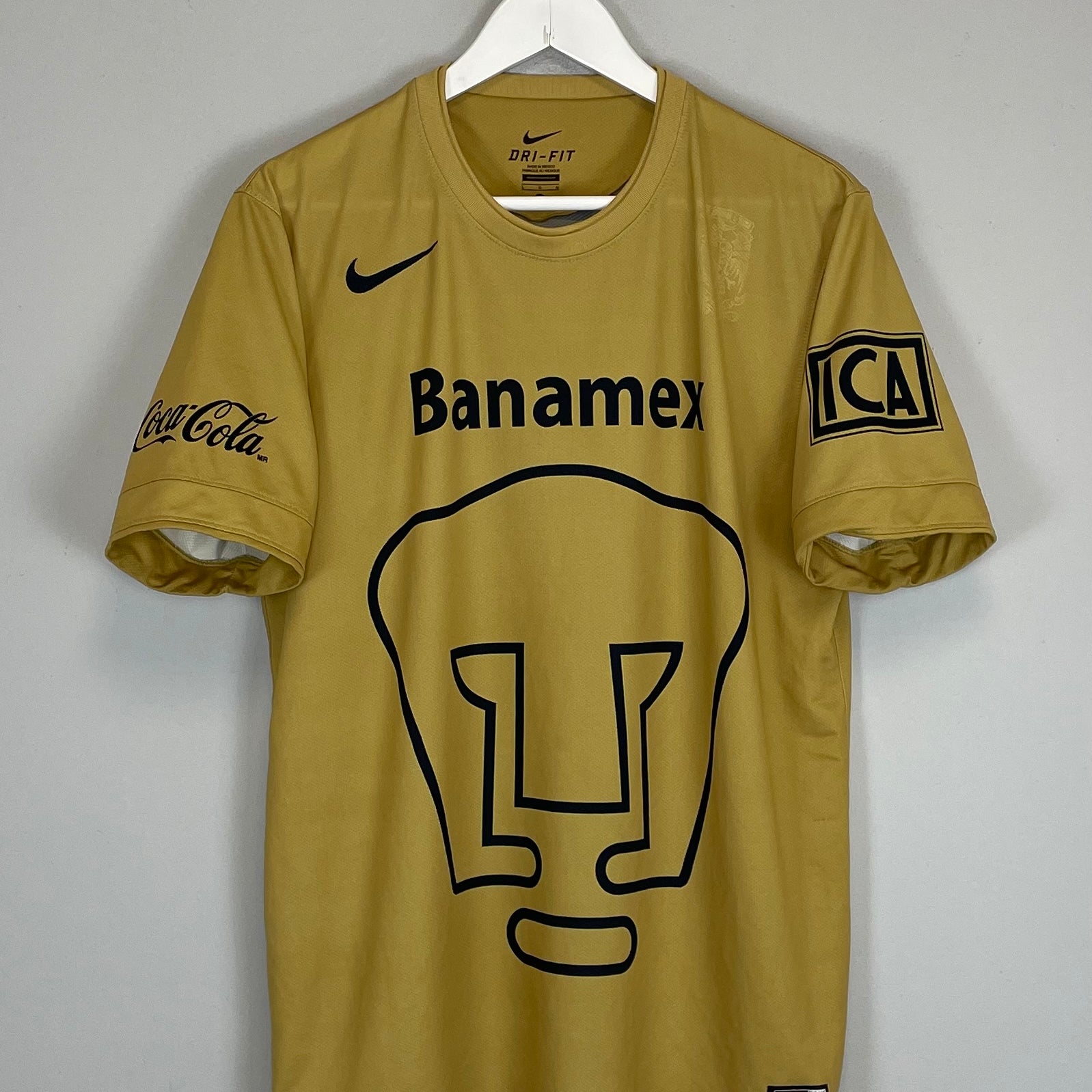 Shop 2014/15 UNAM PUMAS HOME SHIRT (L) NIKE, classic football shirts, vintage football shirts & retro soccer jerseys at Cult Kits