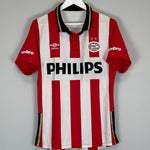 Shop 2015/16 PSV A.GUARDADO #18 HOME SHIRT (M) UMBRO, classic football shirts, vintage football shirts & retro soccer jerseys at Cult Kits
