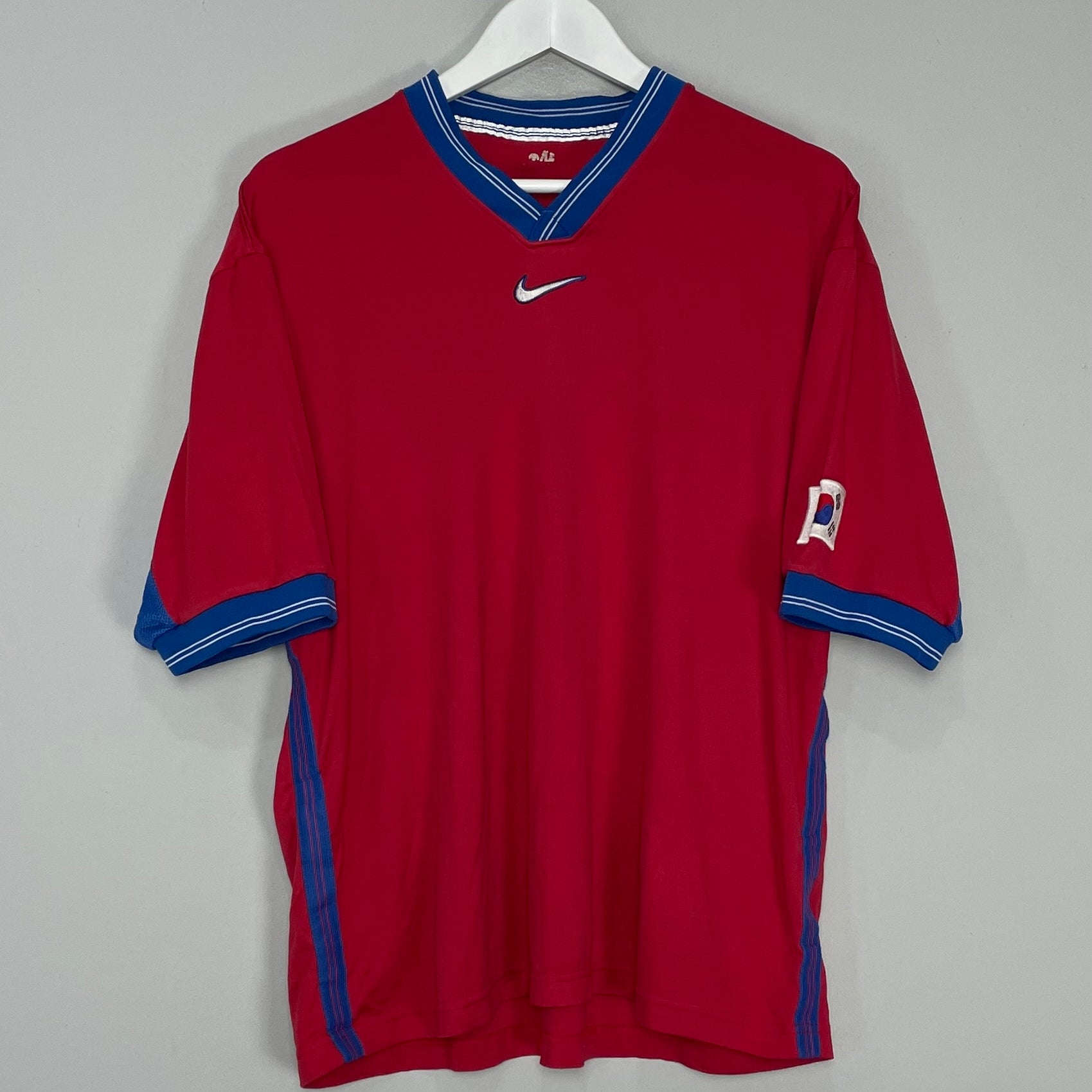 Shop 1998 SOUTH KOREA TRAINING SHIRT (M) NIKE, classic football shirts, vintage football shirts & retro soccer jerseys at Cult Kits