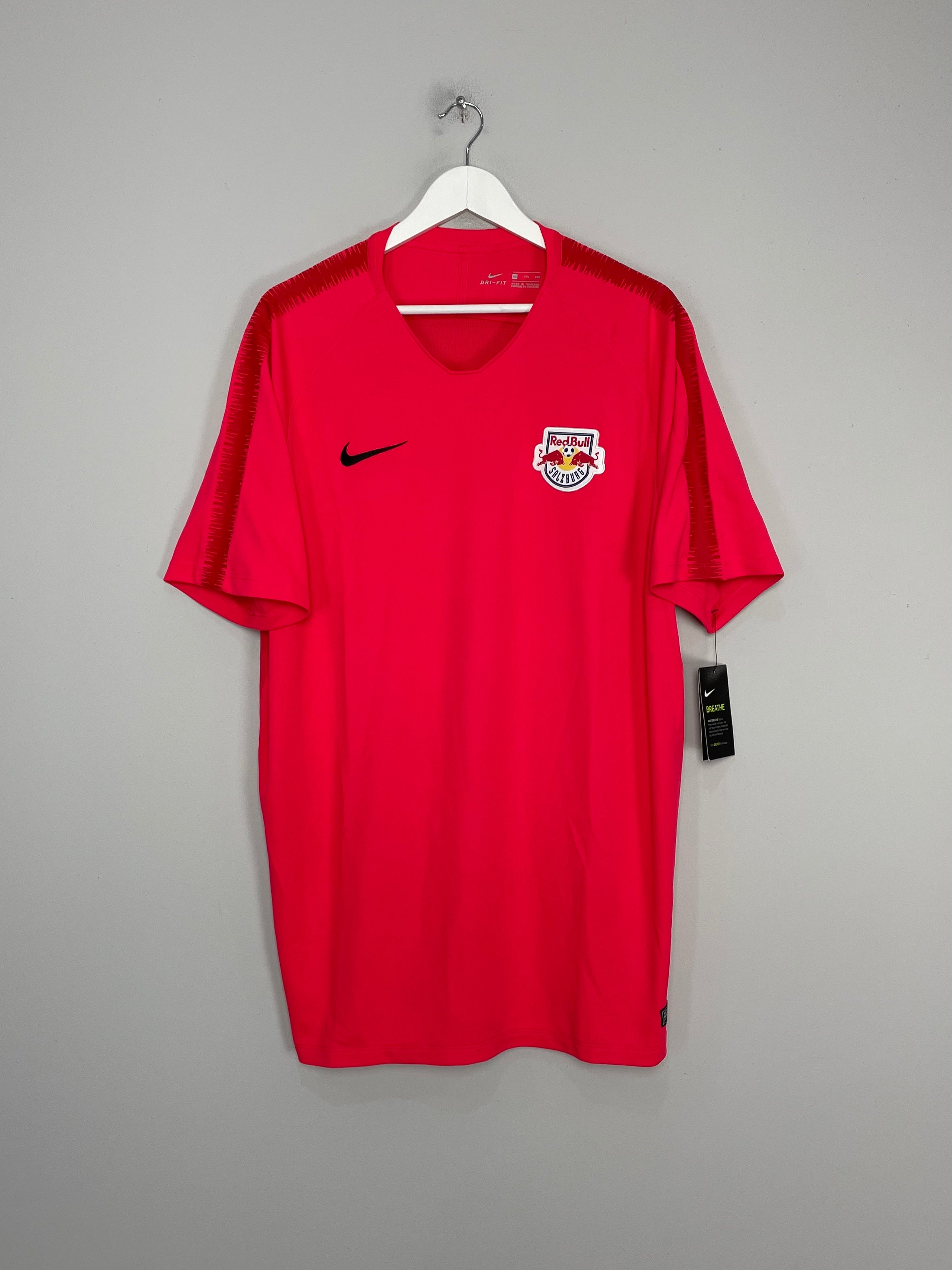 Shop 2018/19 RED BULL SALZBURG *BNWT* TRAINING SHIRT (XXL) NIKE, classic football shirts, vintage football shirts & retro soccer jerseys at Cult Kits