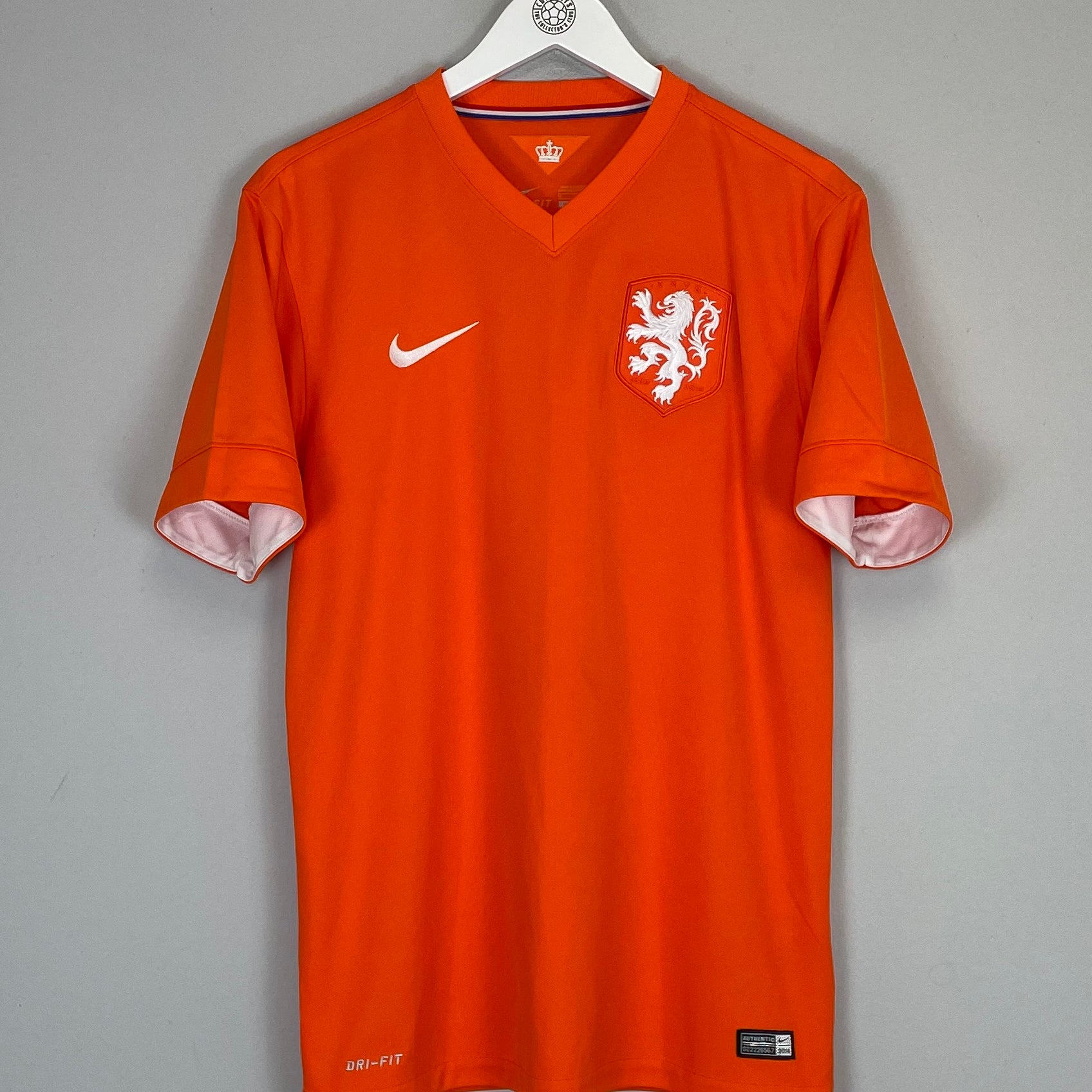 Shop 2014/15 NETHERLANDS HOME SHIRT (M) NIKE, classic football shirts, vintage football shirts & retro soccer jerseys at Cult Kits