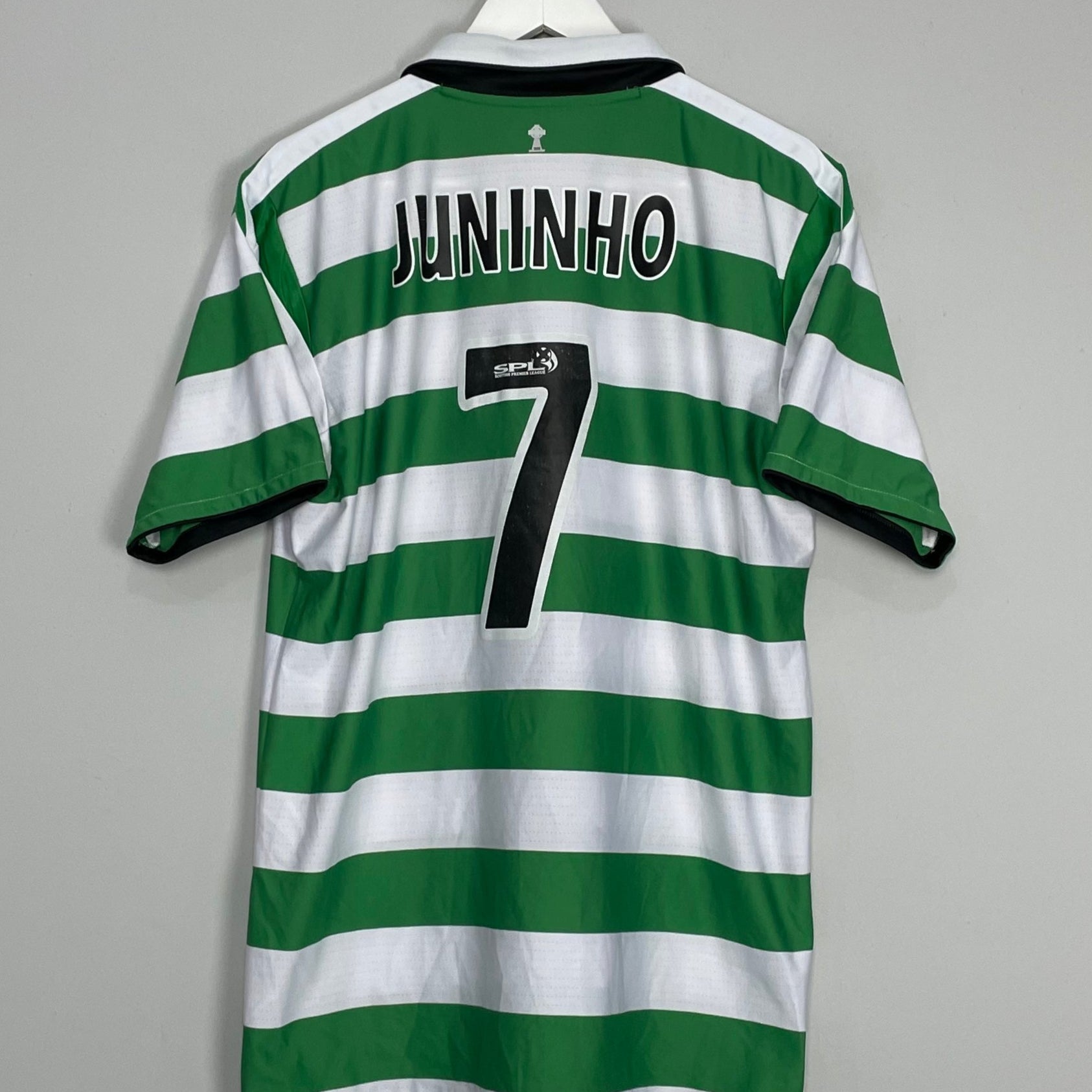Shop 2004/05 CELTIC JUNINHO #7 *SQUAD SIGNED* HOME SHIRT (L) UMBRO, classic football shirts, vintage football shirts & retro soccer jerseys at Cult Kits