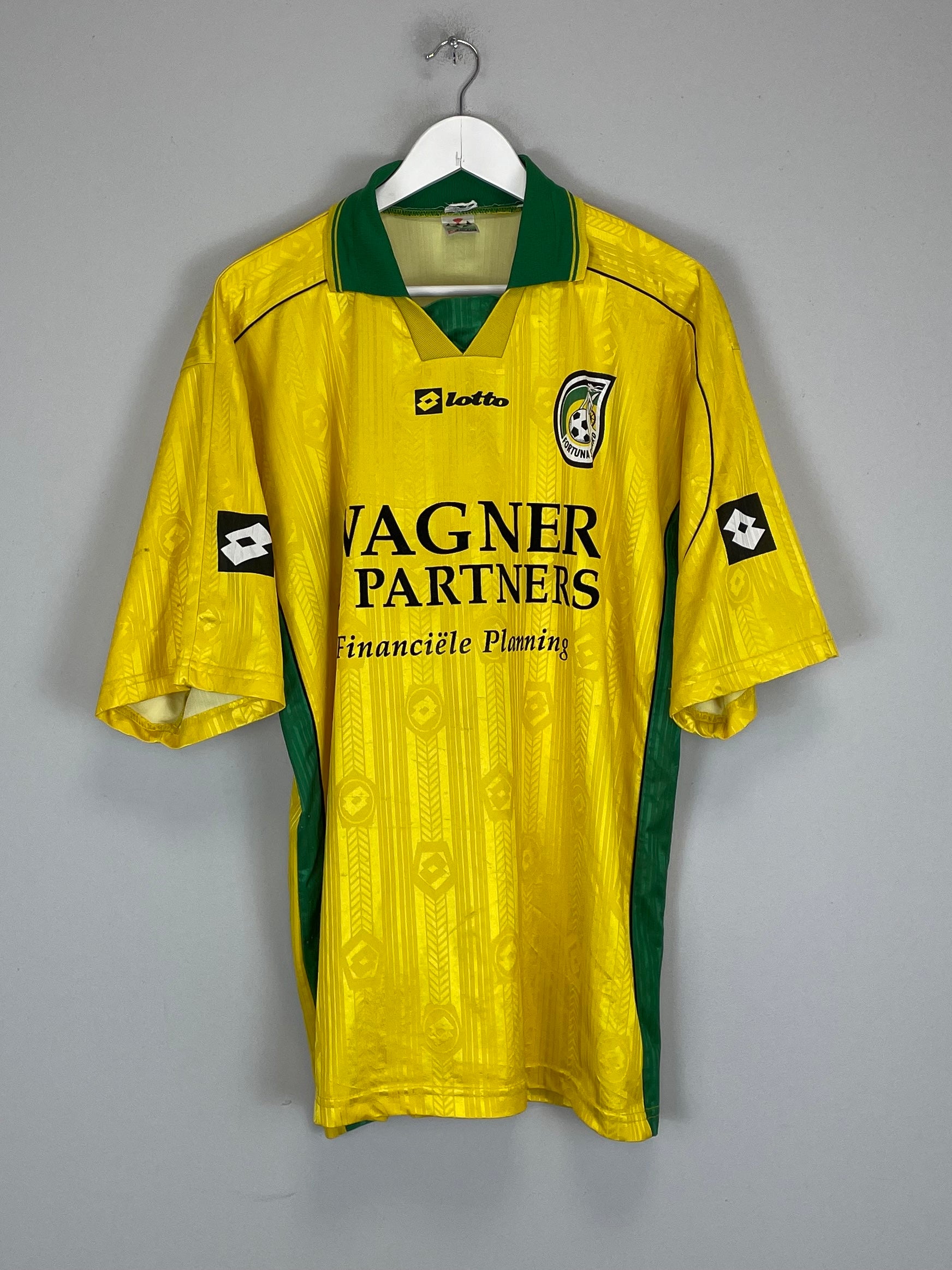 Shop 1999/00 FORTUNA SITTARD HOME SHIRT (XL) LOTTO, classic football shirts, vintage football shirts & retro soccer jerseys at Cult Kits