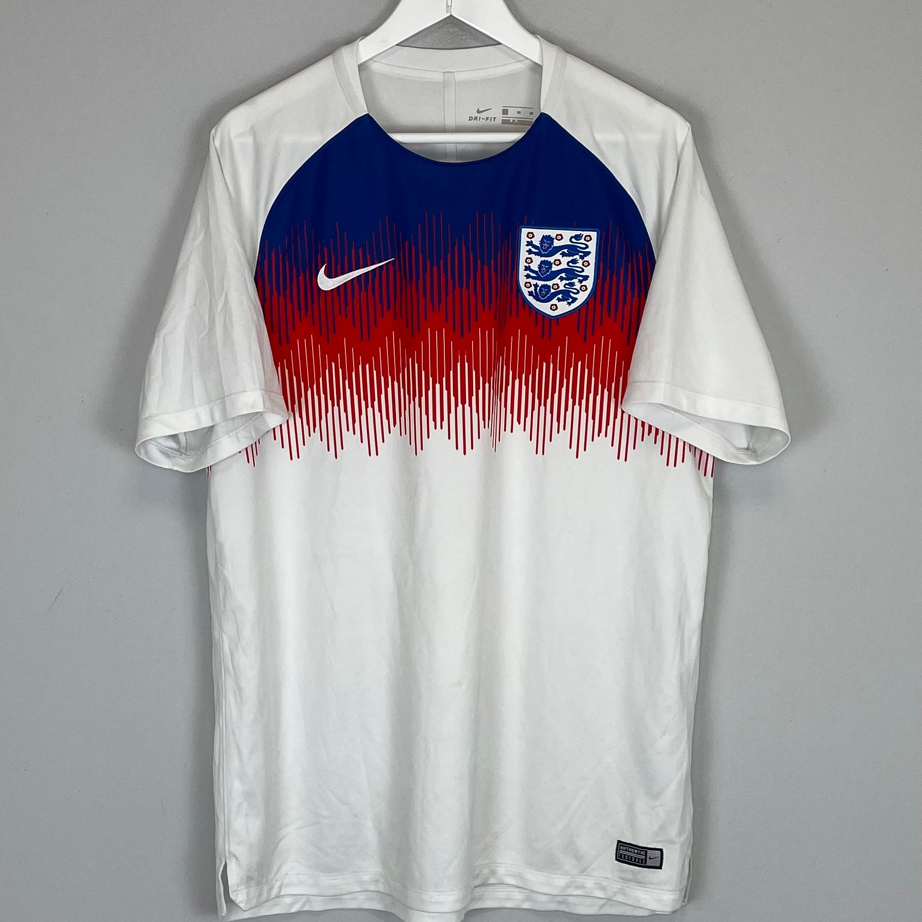 Shop 2018/19 ENGLAND TRAINING SHIRT (XL) NIKE, classic football shirts, vintage football shirts & retro soccer jerseys at Cult Kits
