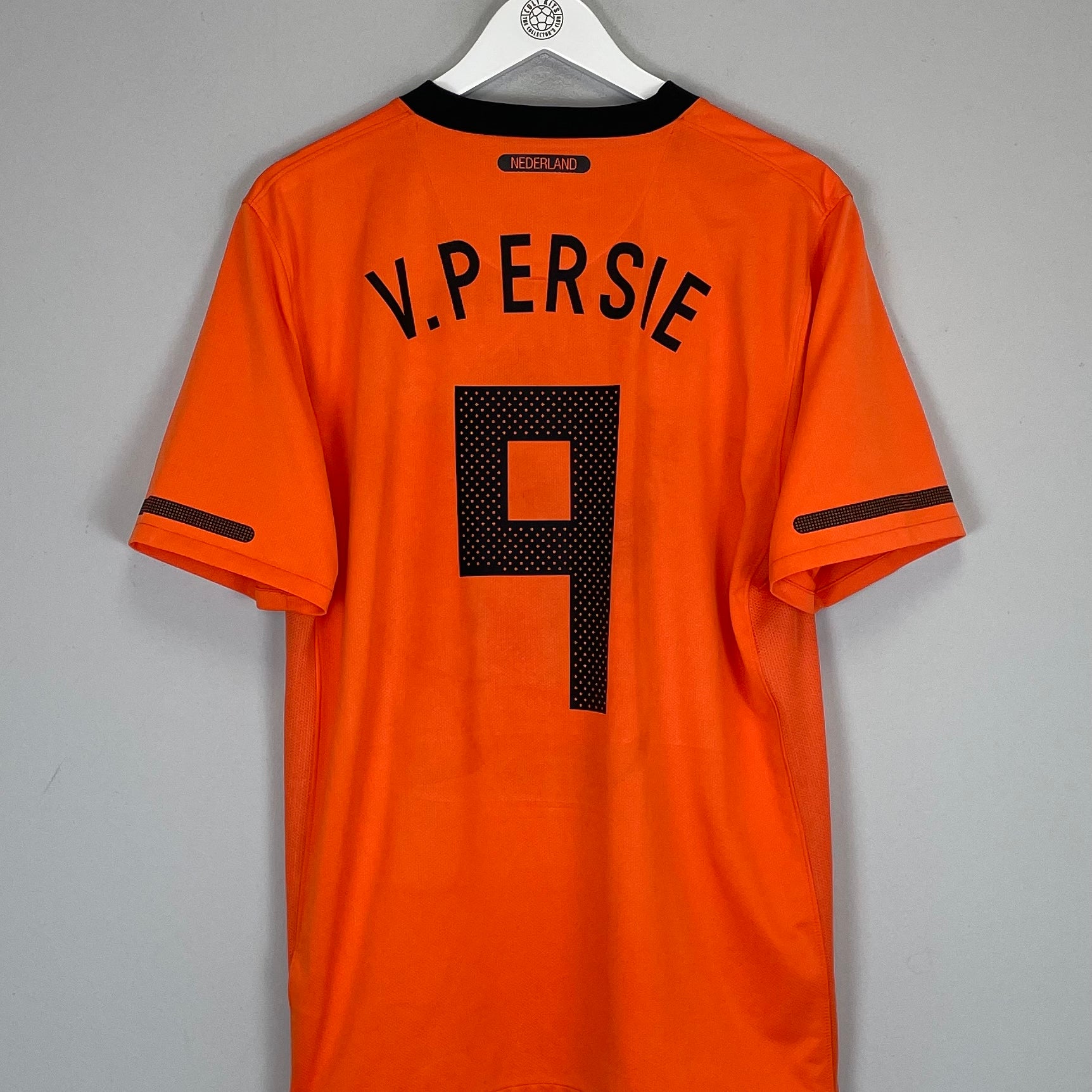 Shop 2010/11 NETHERLANDS V.PERSIE #9 HOME SHIRT (L) NIKE, classic football shirts, vintage football shirts & retro soccer jerseys at Cult Kits
