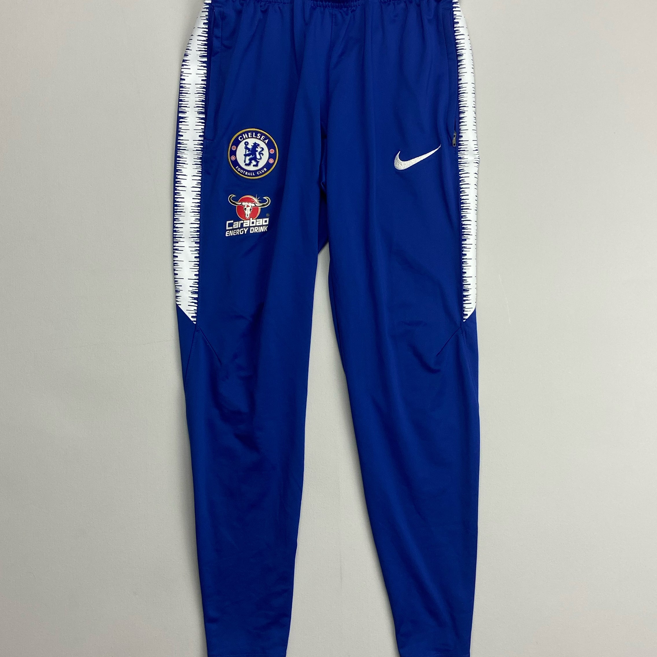 Shop 2019/20 CHELSEA TRACKSUIT BOTTOMS (S) NIKE, classic football shirts, vintage football shirts & retro soccer jerseys at Cult Kits