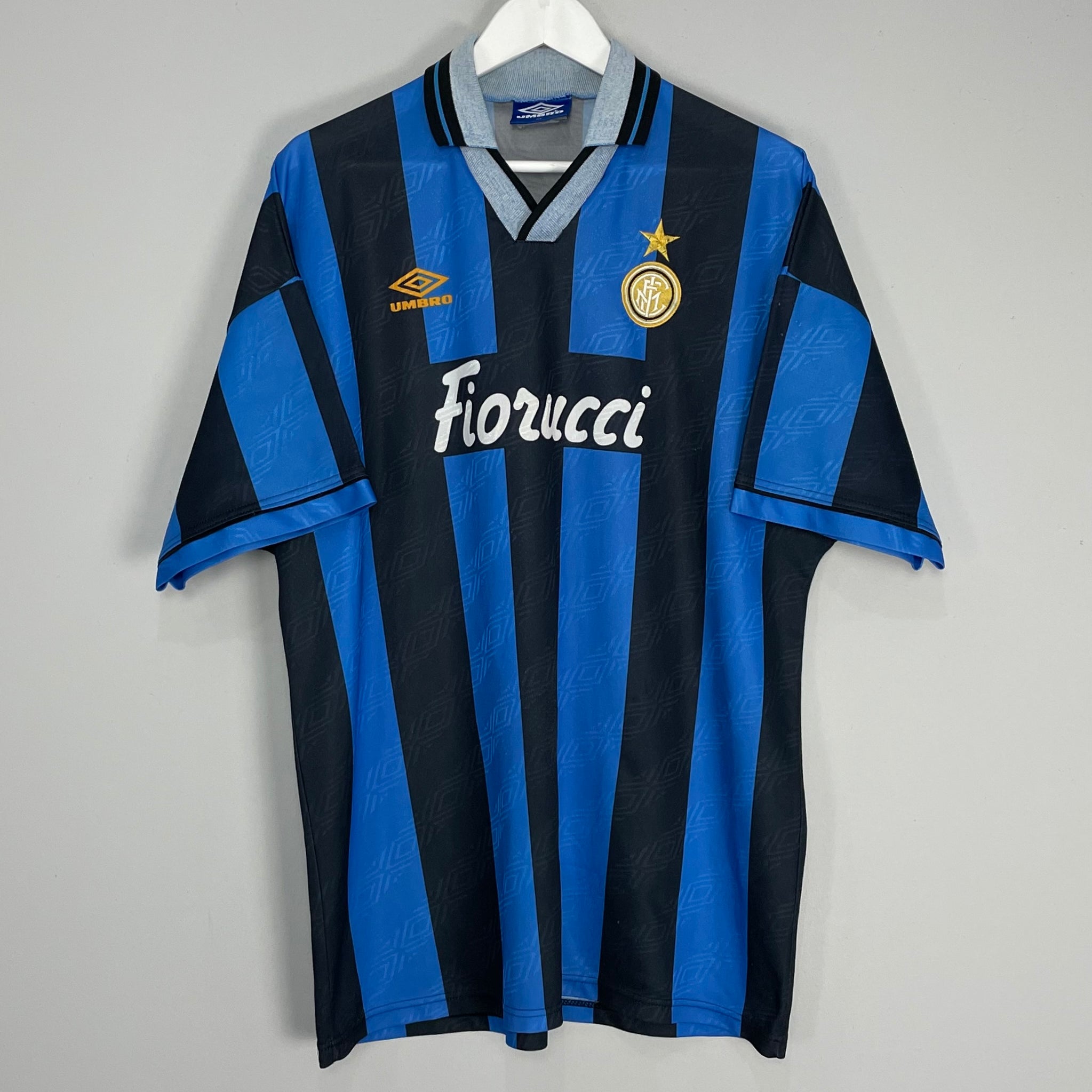Shop 1994/95 INTER MILAN HOME SHIRT (XL) UMBRO, classic football shirts, vintage football shirts & retro soccer jerseys at Cult Kits