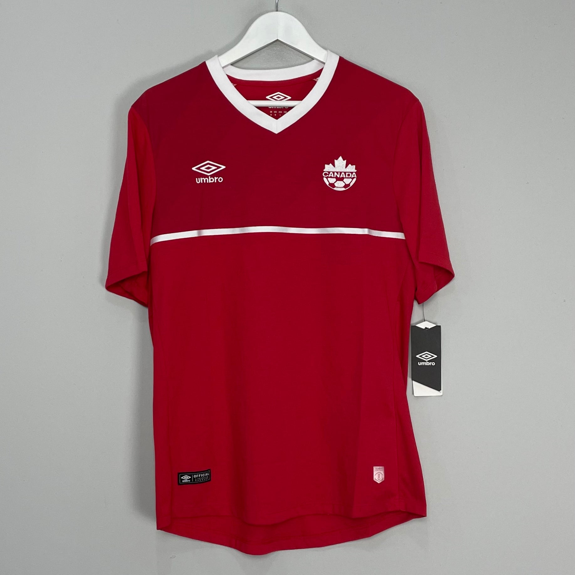 Shop 2015/16 CANADA *BNWT* HOME SHIRT (M) UMBRO, classic football shirts, vintage football shirts & retro soccer jerseys at Cult Kits