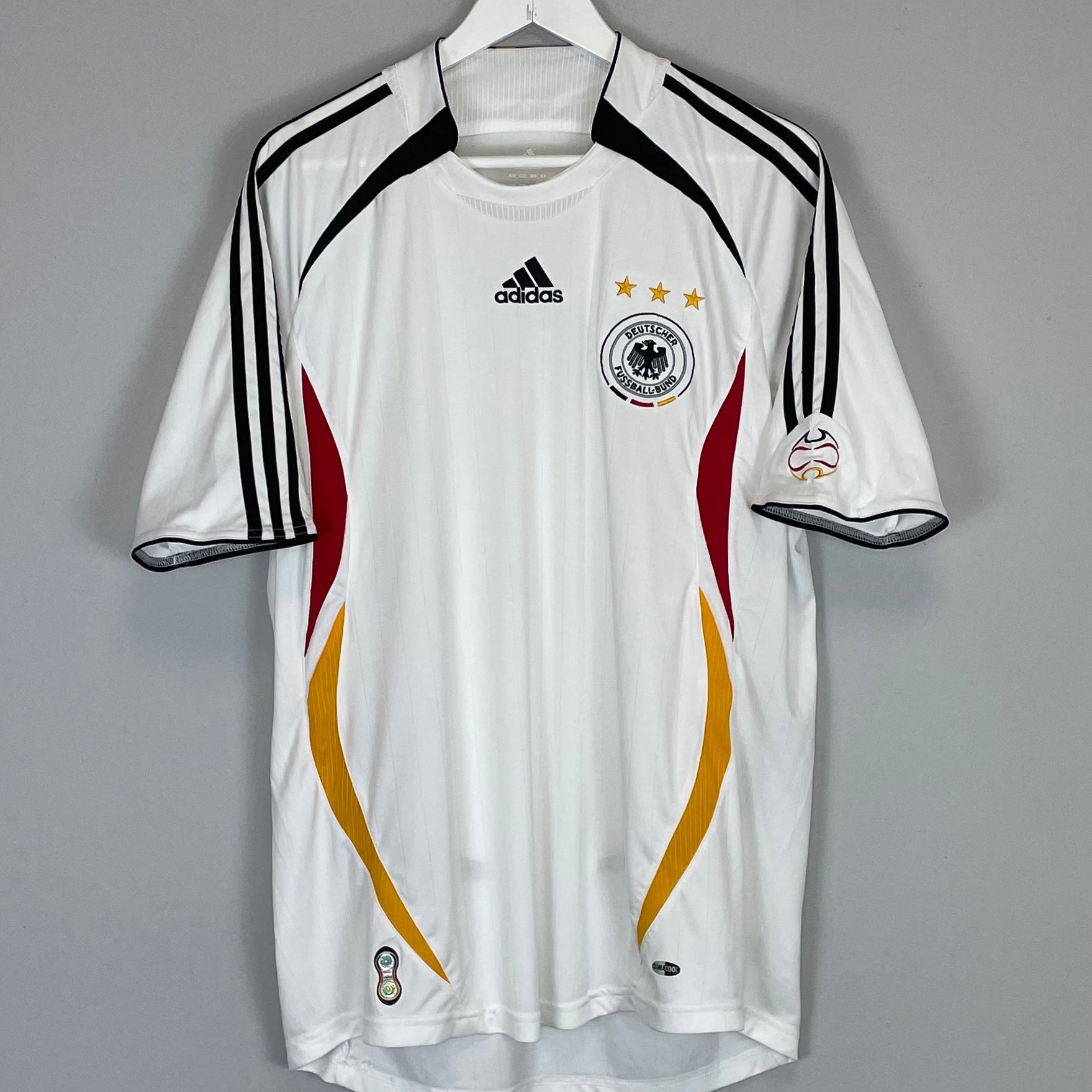 Shop 2006/08 GERMANY HOME SHIRT (L) ADIDAS, classic football shirts, vintage football shirts & retro soccer jerseys at Cult Kits
