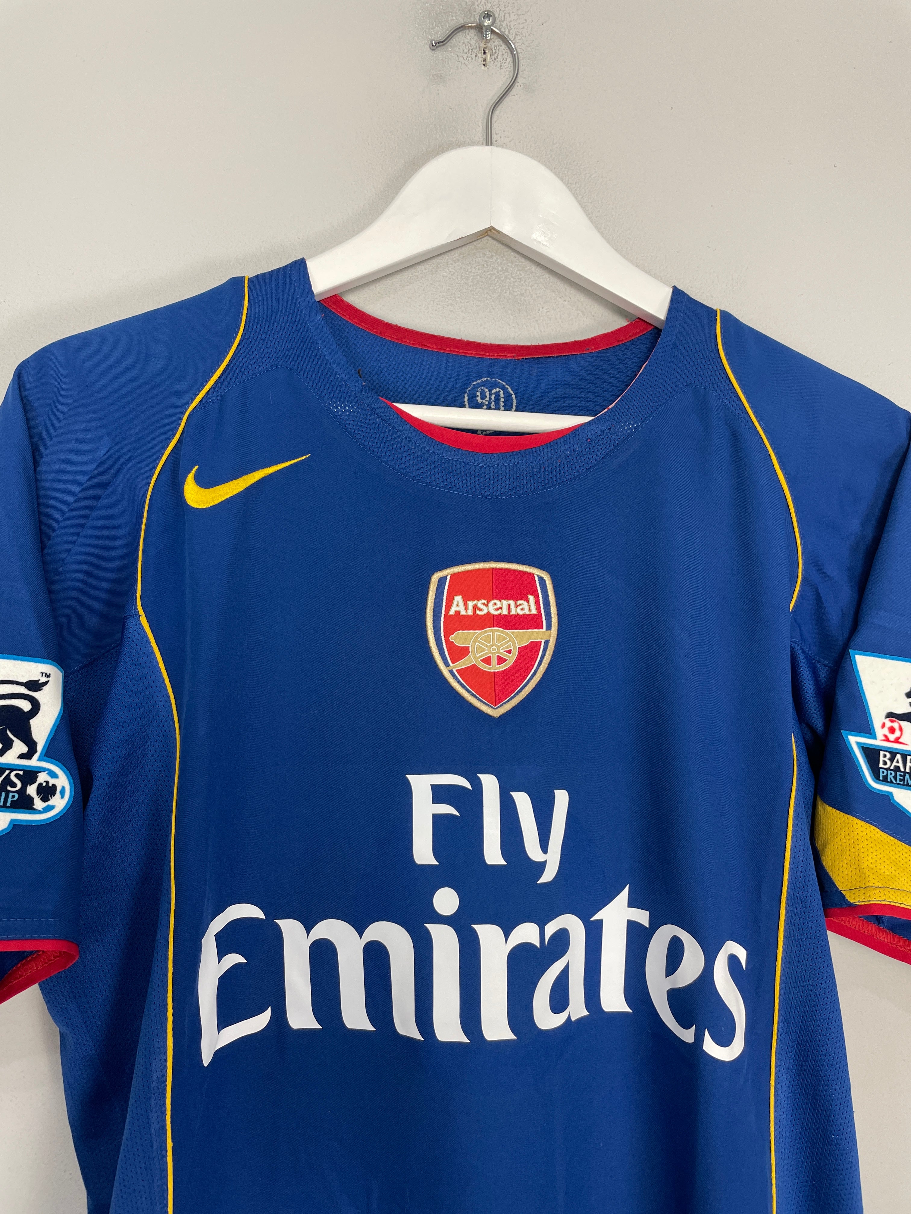 Shop 2006/07 ARSENAL ADEBAYOR #25 AWAY SHIRT (S) NIKE, classic football shirts, vintage football shirts & retro soccer jerseys at Cult Kits