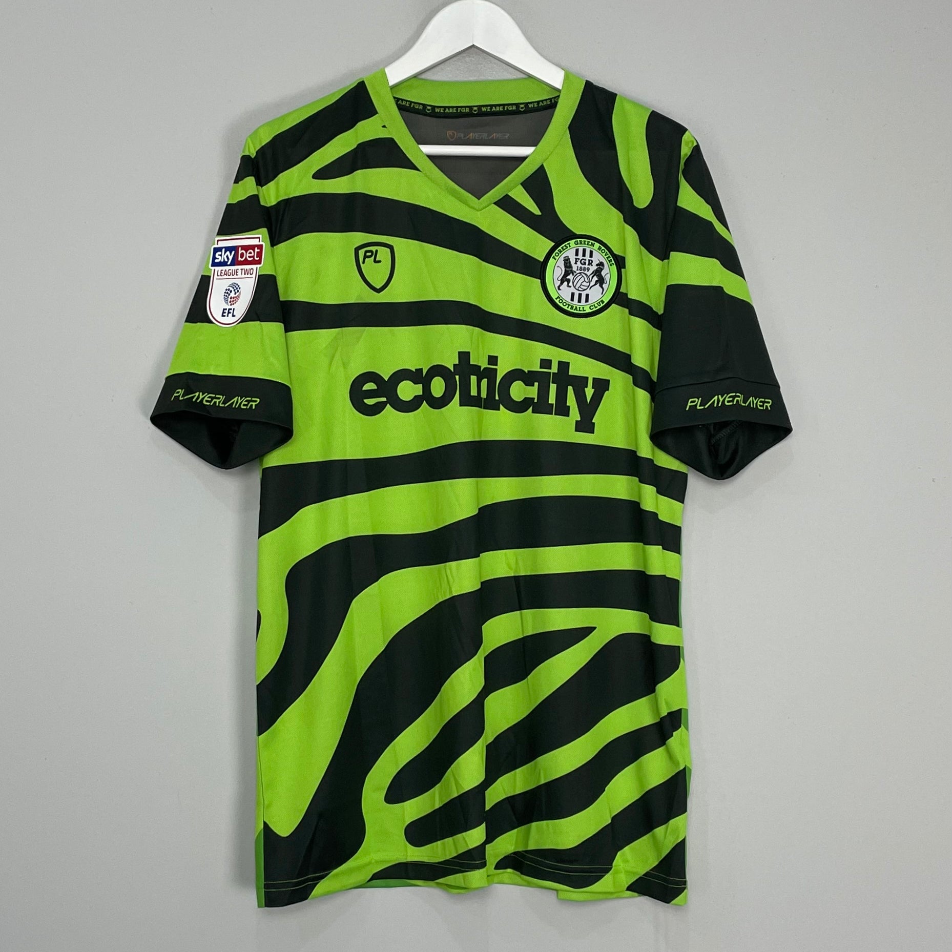 Shop 2019/20 FOREST GREEN ROVERS *BNWT* HOME SHIRT (L) PL, classic football shirts, vintage football shirts & retro soccer jerseys at Cult Kits