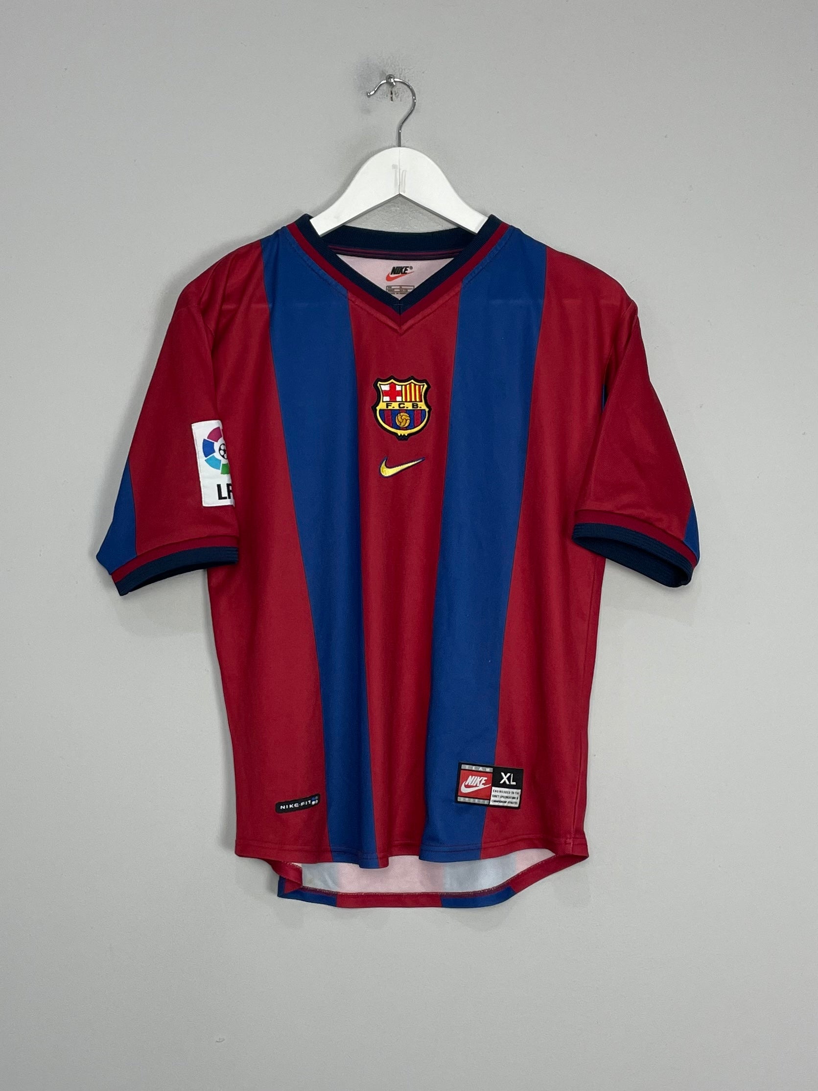 Shop 1998/99 BARCELONA HOME SHIRT (XL.KIDS) NIKE, classic football shirts, vintage football shirts & retro soccer jerseys at Cult Kits