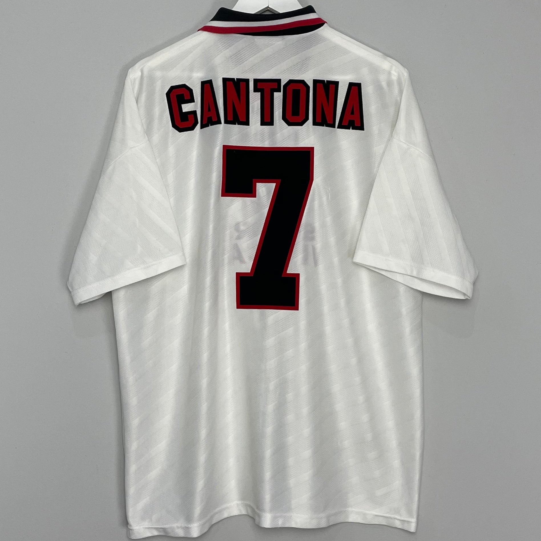 Shop 1996/97 MANCHESTER UNITED CANTONA #7 AWAY SHIRT (XXL) UMBRO, classic football shirts, vintage football shirts & retro soccer jerseys at Cult Kits