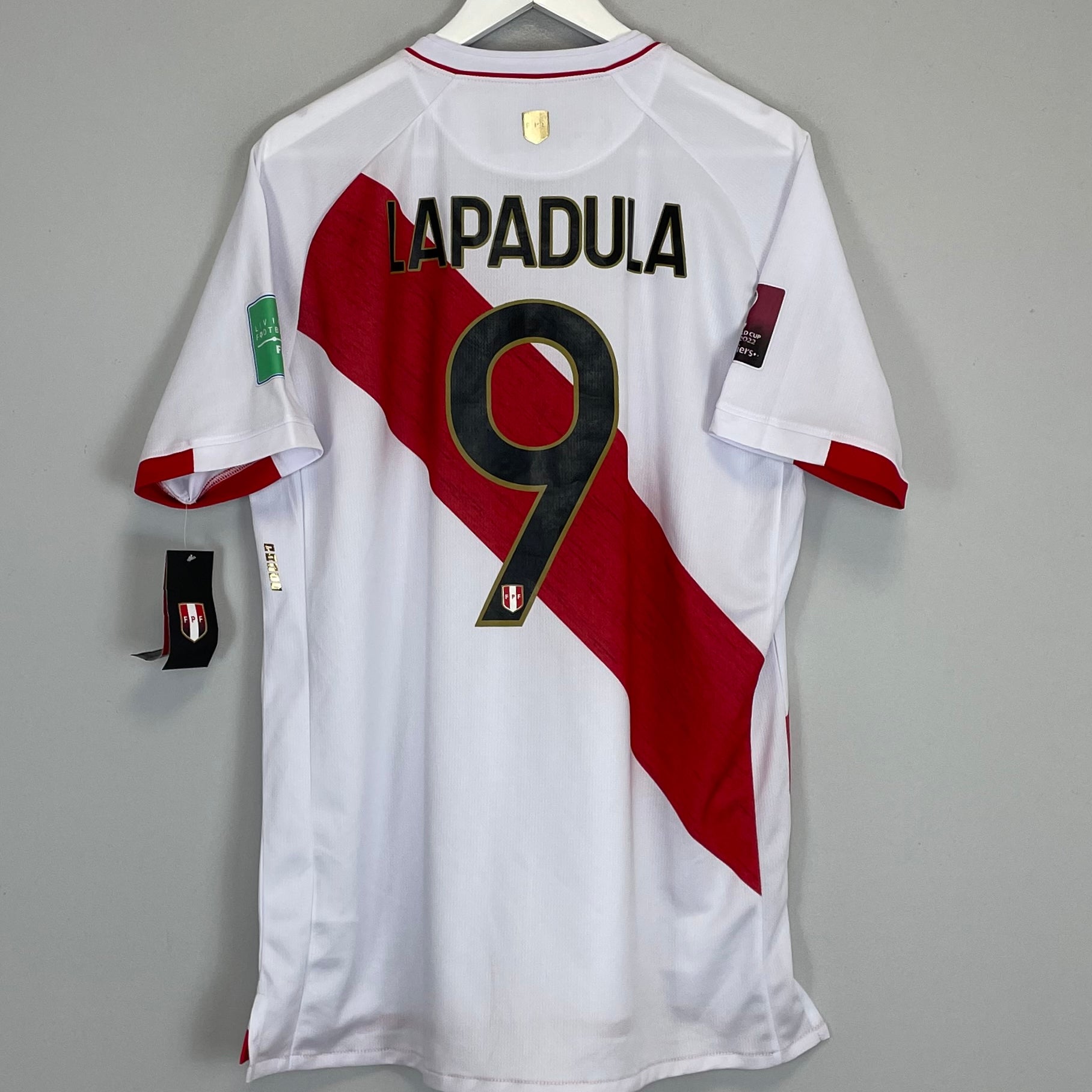 Shop 2020/21 PERU LAPADULA #9 *BNWT* HOME SHIRT (XL) MARATHON, classic football shirts, vintage football shirts & retro soccer jerseys at Cult Kits