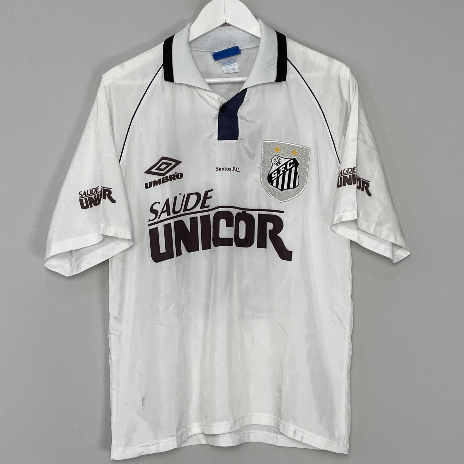 Shop 1998/99 SANTOS #10 HOME SHIRT (M) UMBRO, classic football shirts, vintage football shirts & retro soccer jerseys at Cult Kits