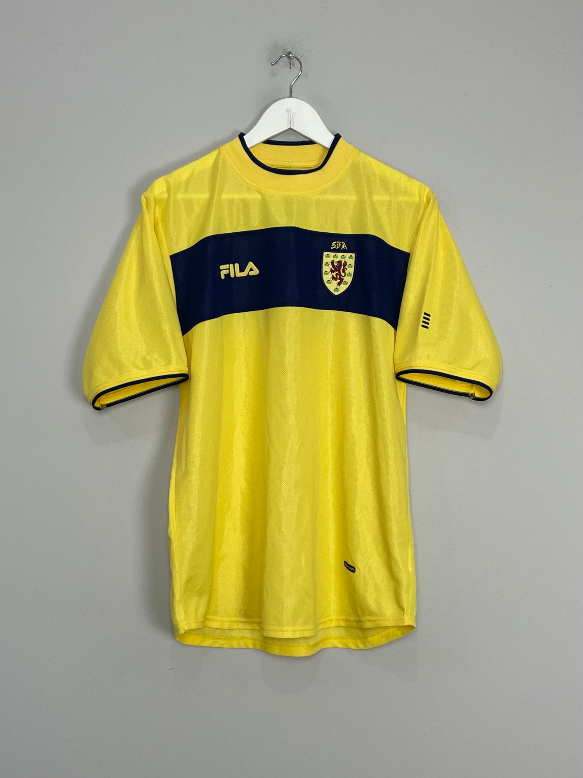 Shop 2002/03 SCOTLAND AWAY SHIRT (M) FILA, classic football shirts, vintage football shirts & retro soccer jerseys at Cult Kits