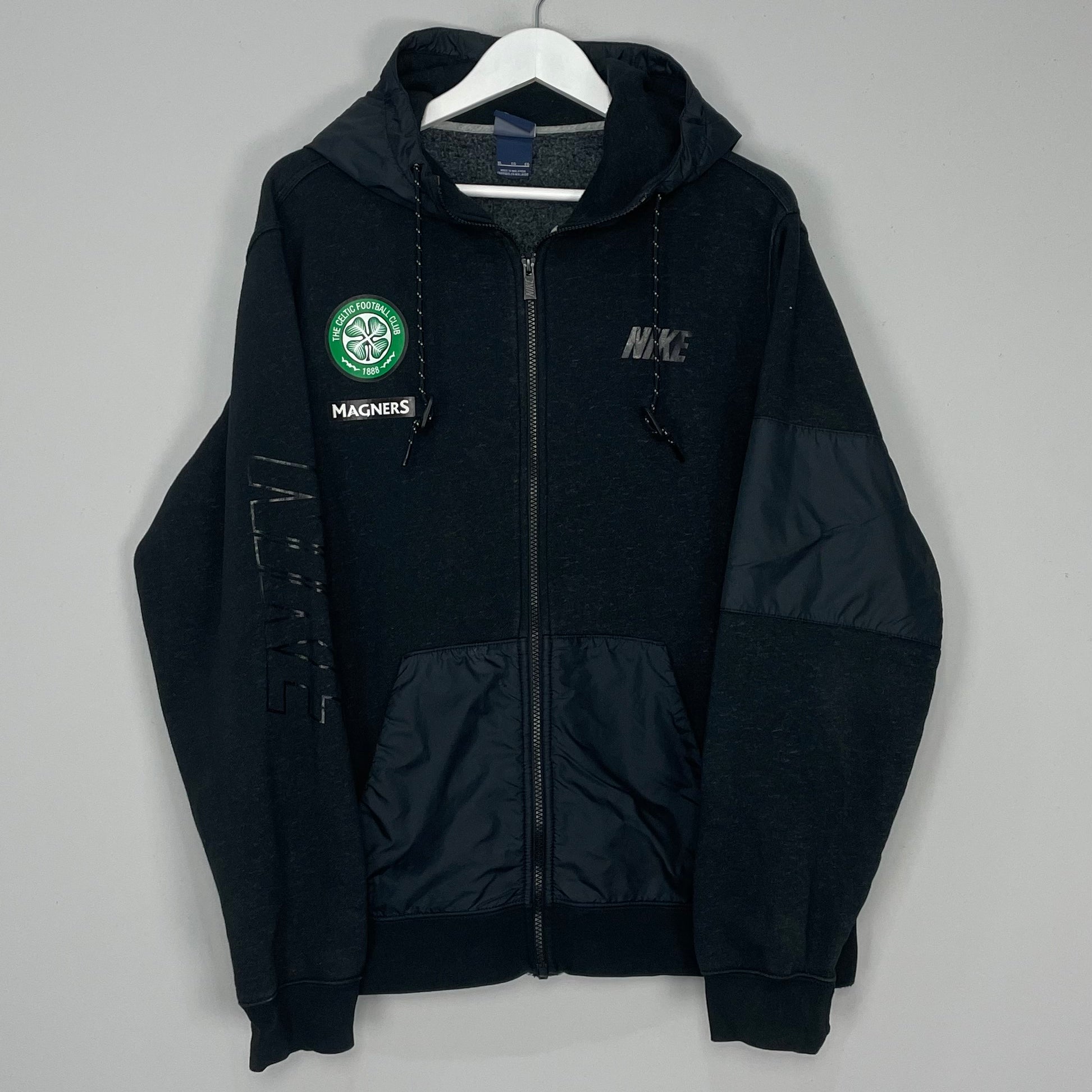 Shop 2014/15 CELTIC HOODED JACKET (XL) NIKE, classic football shirts, vintage football shirts & retro soccer jerseys at Cult Kits