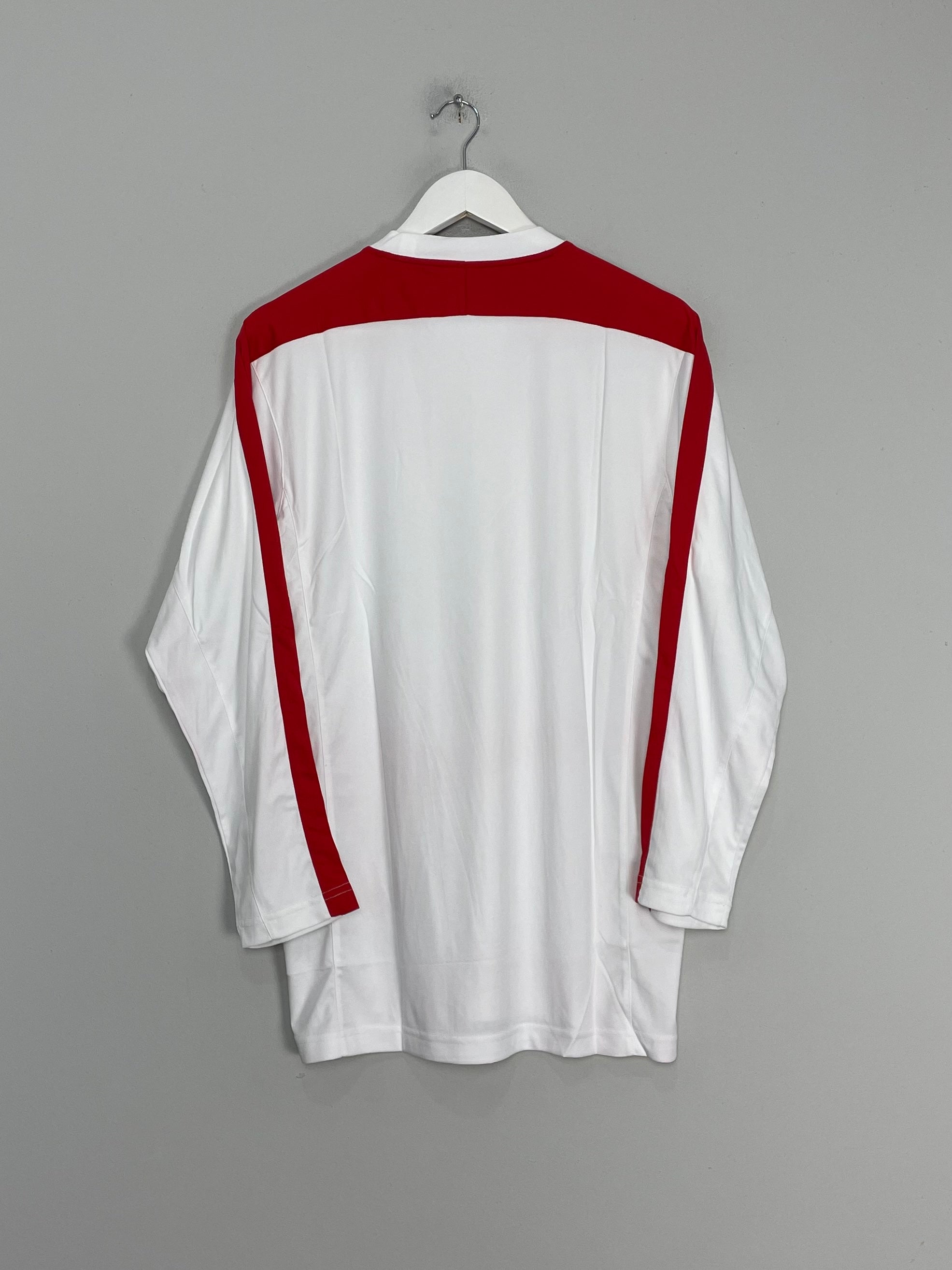 Shop 2008/09 NORTH KOREA L/S AWAY SHIRT (XL) ERKE, classic football shirts, vintage football shirts & retro soccer jerseys at Cult Kits