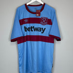 Shop 2020/21 WEST HAM ANTONIO #30 *BNWT* AWAY SHIRT (XXXL) UMBRO, classic football shirts, vintage football shirts & retro soccer jerseys at Cult Kits
