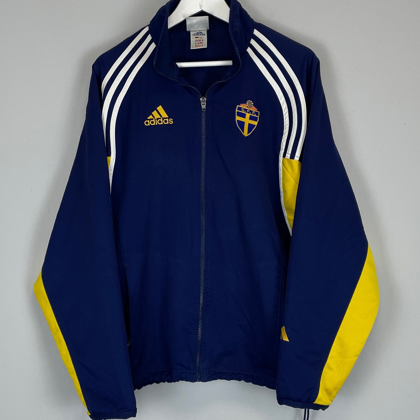 Shop 2002/04 SWEDEN JACKET (M) ADIDAS, classic football shirts, vintage football shirts & retro soccer jerseys at Cult Kits