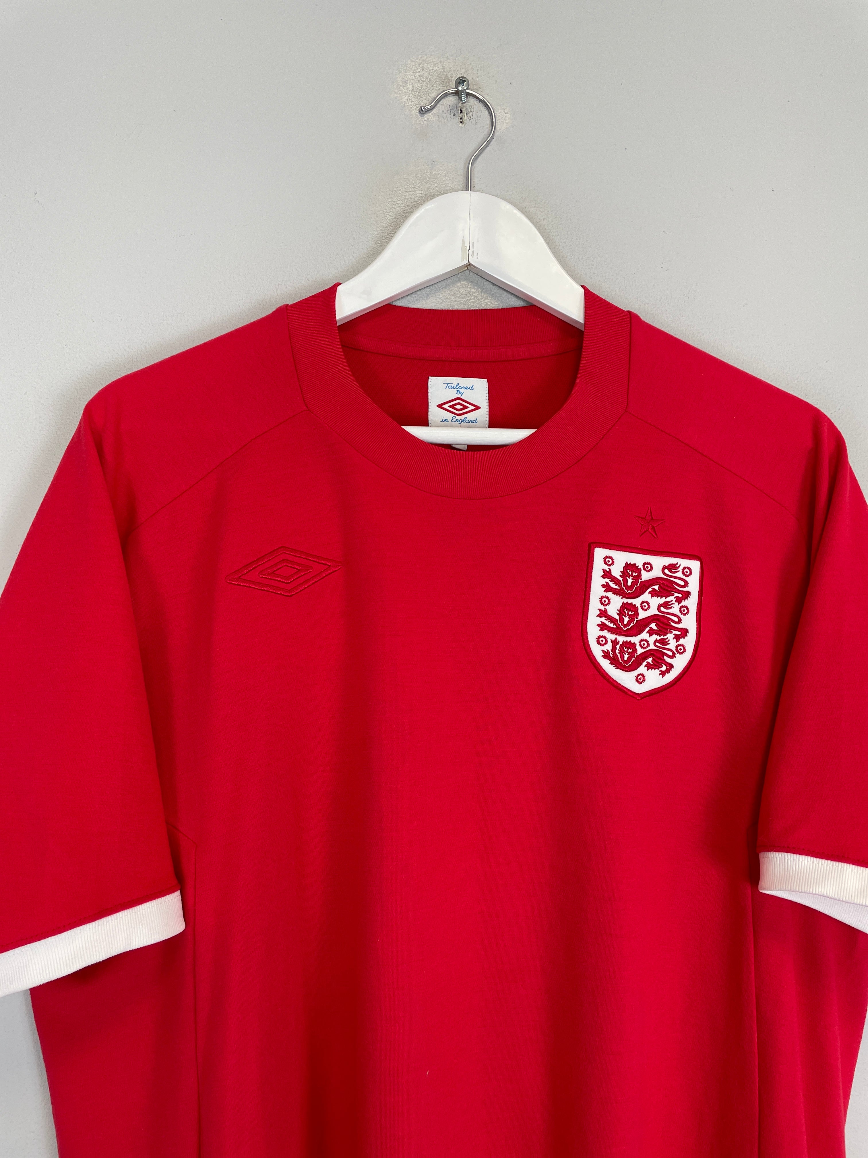 Shop 2010/11 ENGLAND AWAY SHIRT (L) UMBRO, classic football shirts, vintage football shirts & retro soccer jerseys at Cult Kits