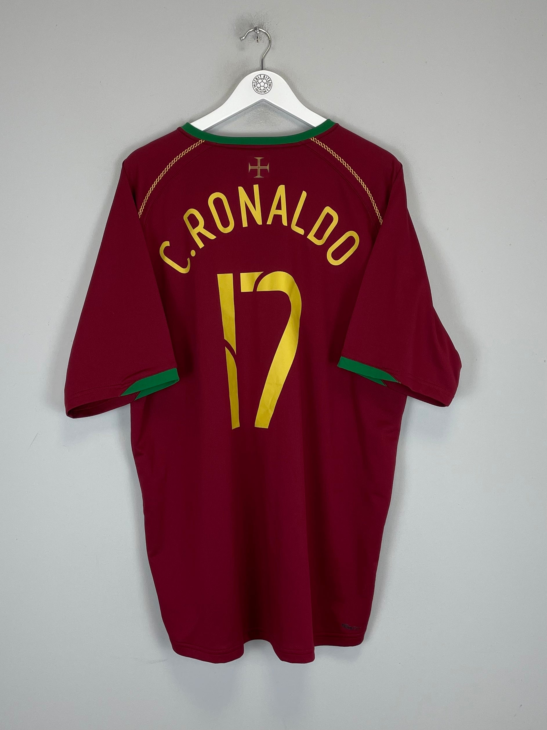 Shop 2006/08 PORTUGAL C.RONALDO #17 HOME SHIRT (XXL) NIKE, classic football shirts, vintage football shirts & retro soccer jerseys at Cult Kits