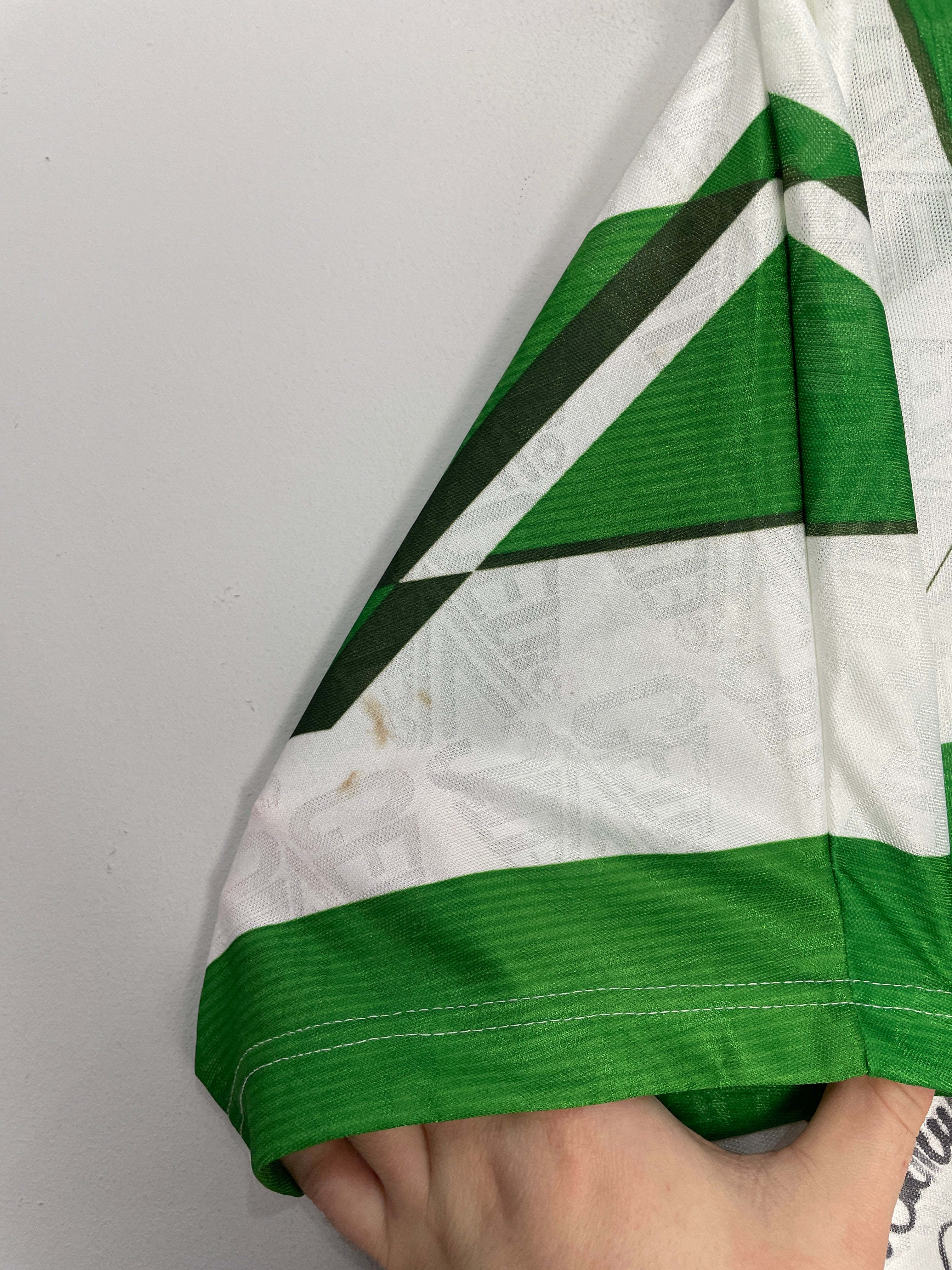 Shop 1991/92 CELTIC *SQUAD SIGNED* BNWT HOME SHIRT (L) UMBRO, classic football shirts, vintage football shirts & retro soccer jerseys at Cult Kits