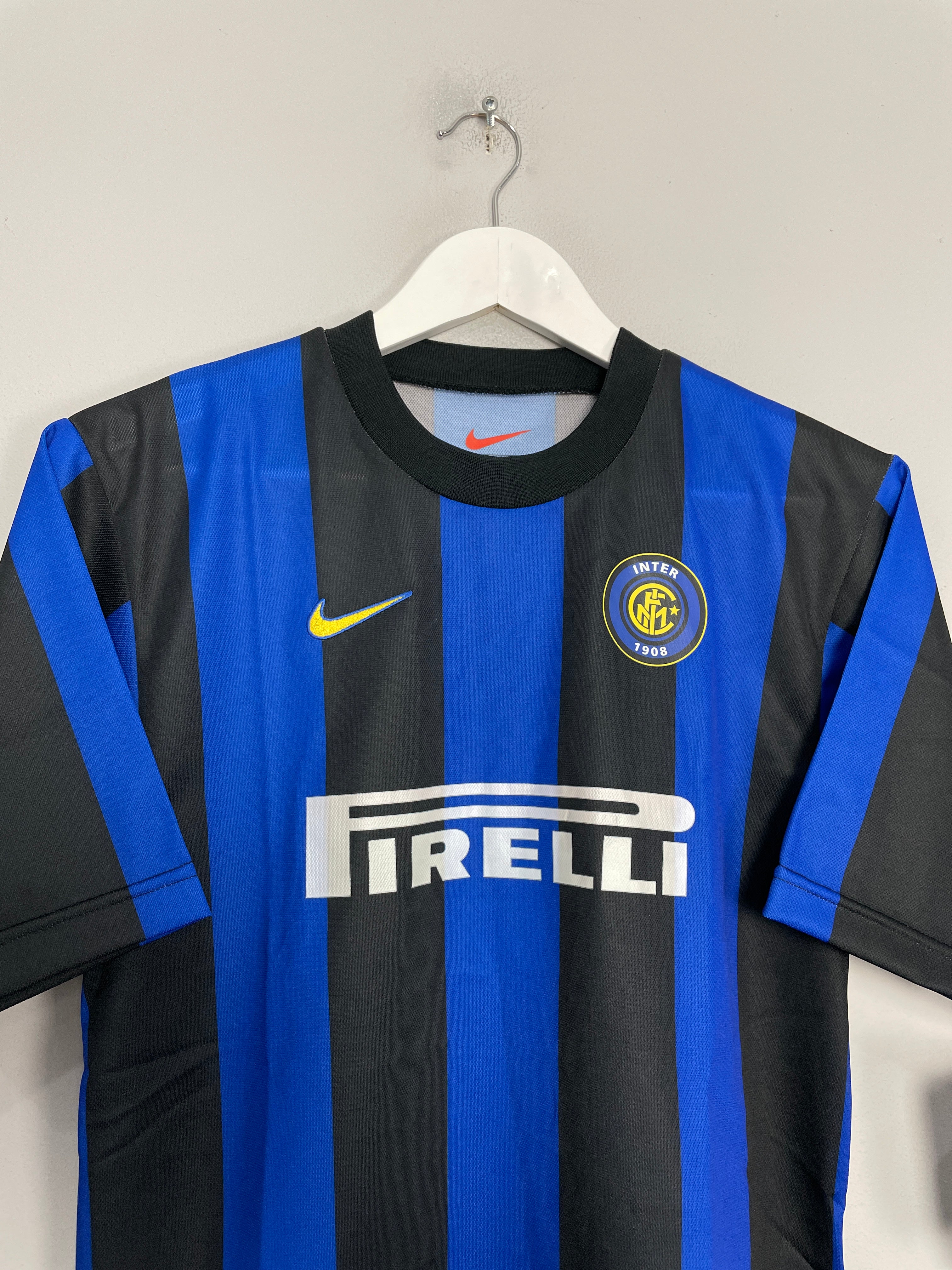 Shop 1999/00 INTER MILAN *BNWT* HOME SHIRT (L.KIDS) NIKE, classic football shirts, vintage football shirts & retro soccer jerseys at Cult Kits