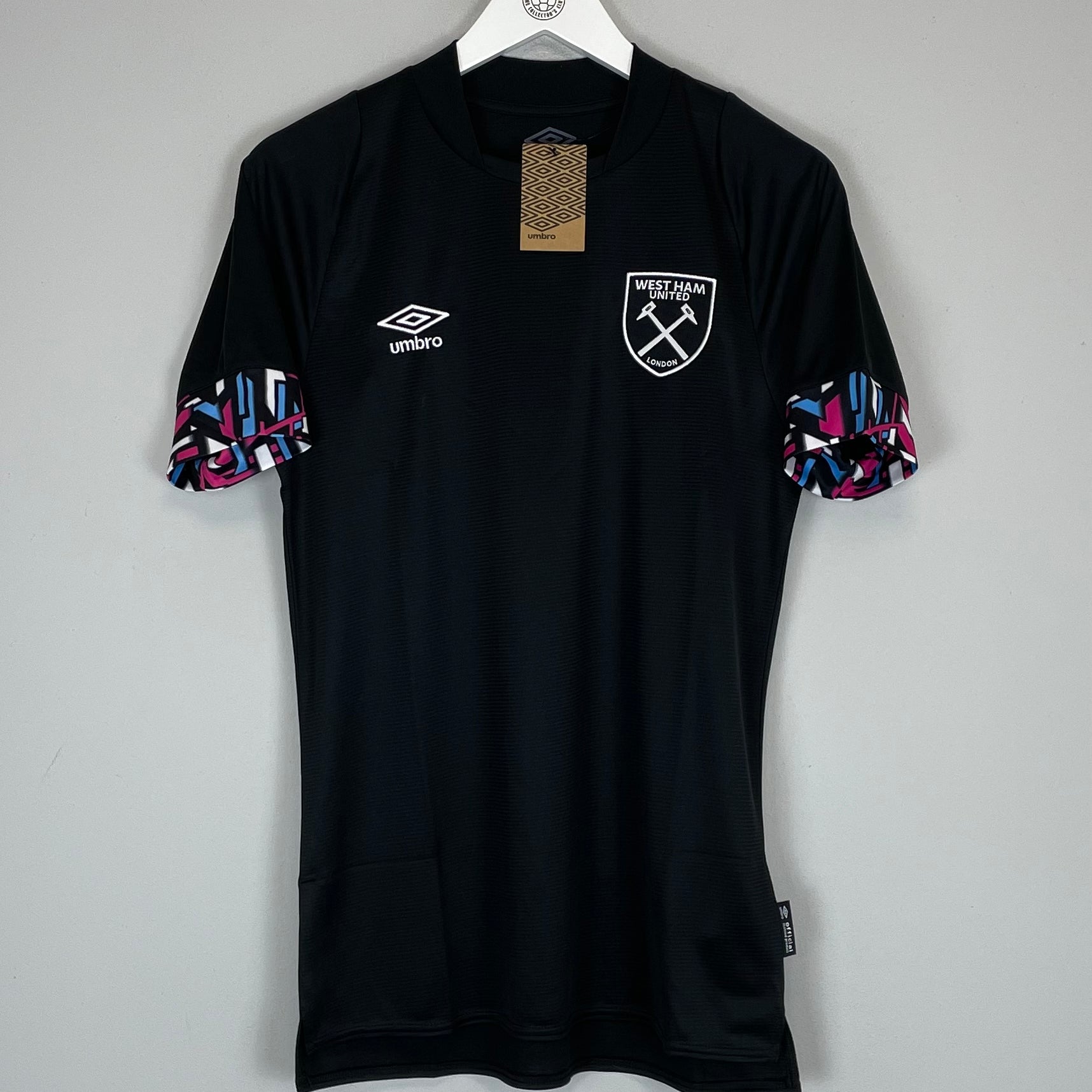Shop 2022/23 WEST HAM *BNWT* AWAY SHIRT (S) UMBRO, classic football shirts, vintage football shirts & retro soccer jerseys at Cult Kits