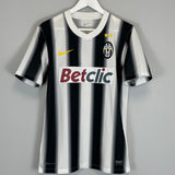 2011/12 JUVENTUS IAQUINTA #9 HOME SHIRT (S) NIKE